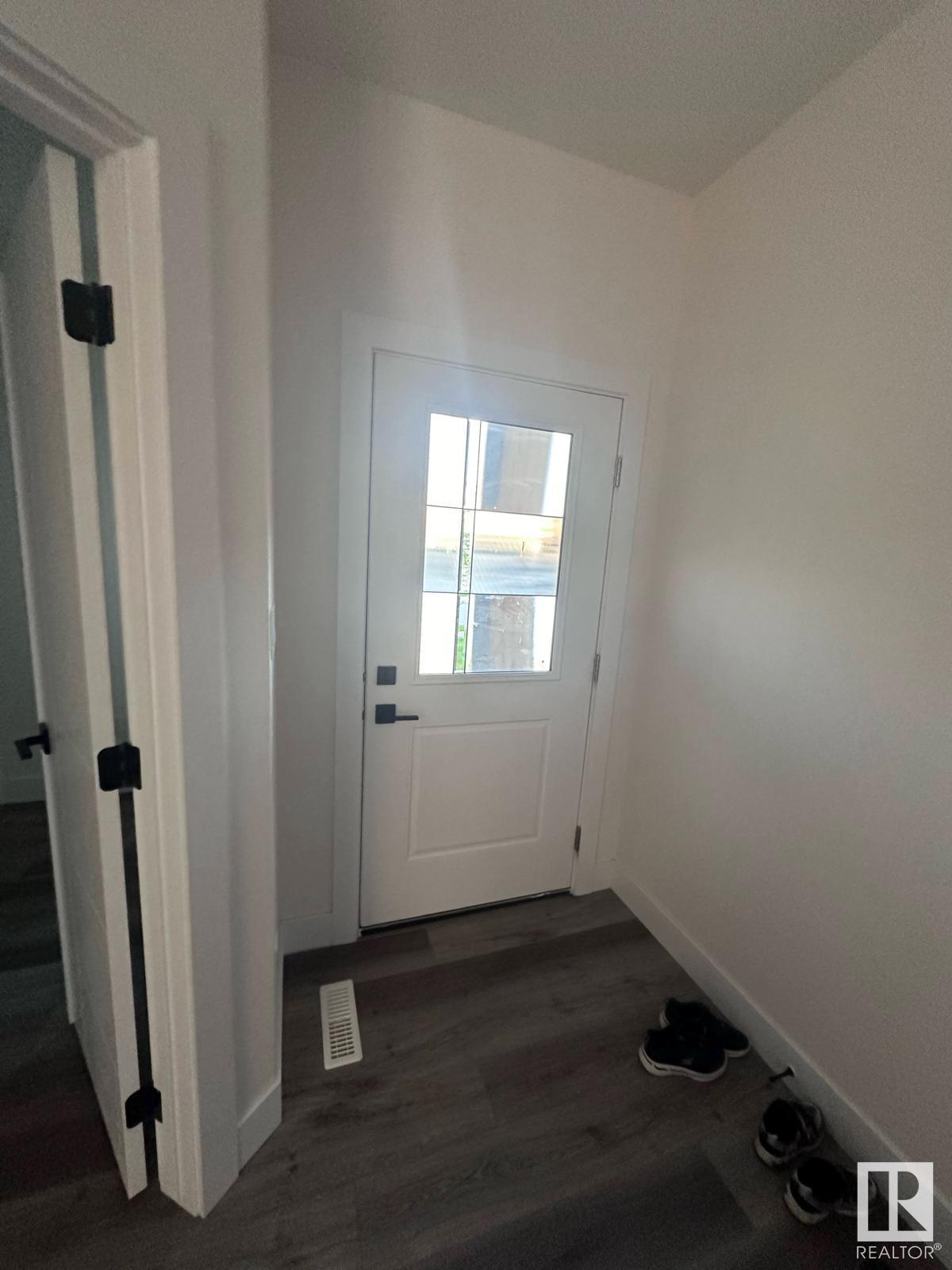      5210 Kimball CR SW , Edmonton,  ,T6W 4Z2 ;  Listing Number: MLS E4418146