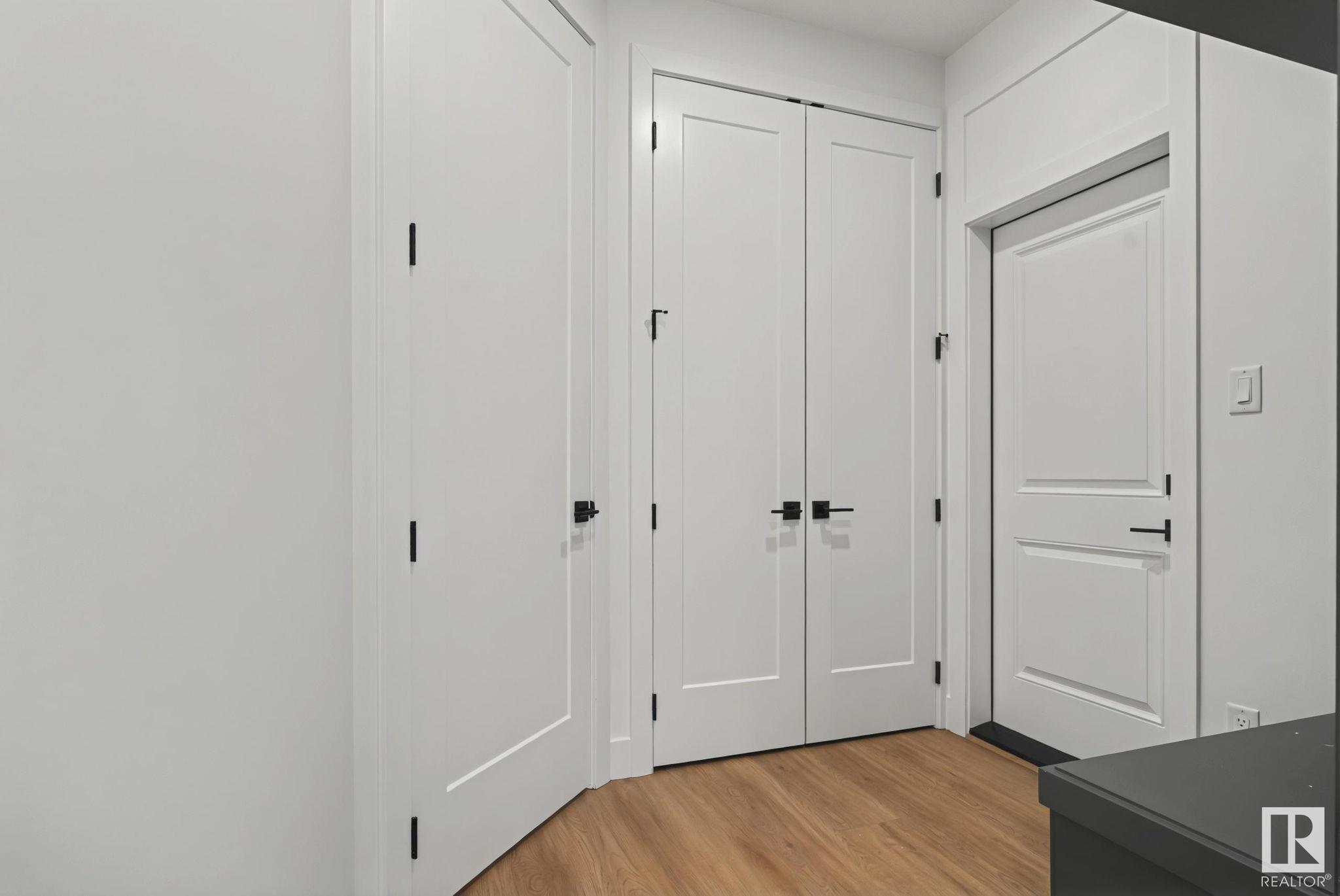      12763 209 ST NW , Edmonton,  ,T5S 0R6 ;  Listing Number: MLS E4418155