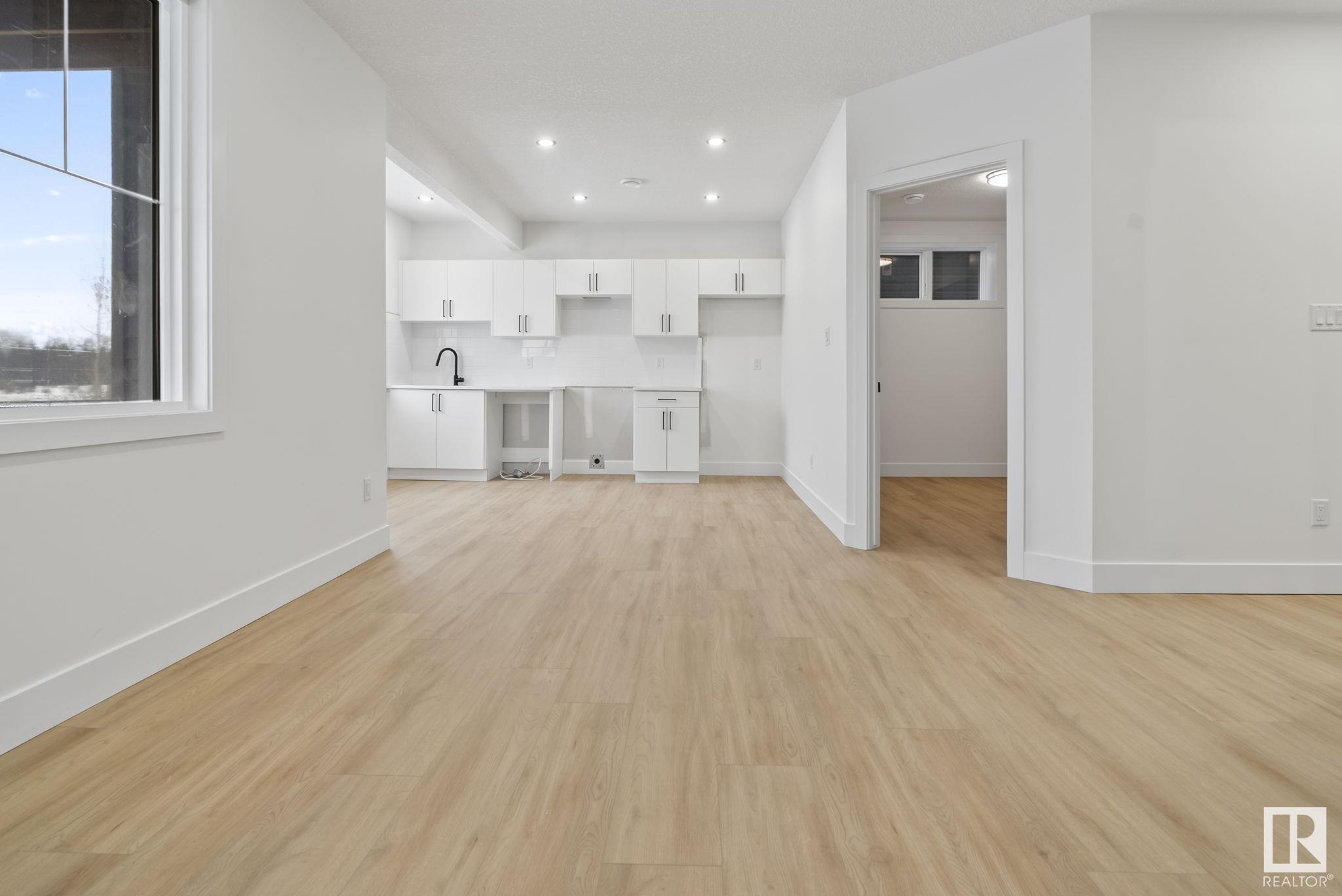      12763 209 ST NW , Edmonton,  ,T5S 0R6 ;  Listing Number: MLS E4418155