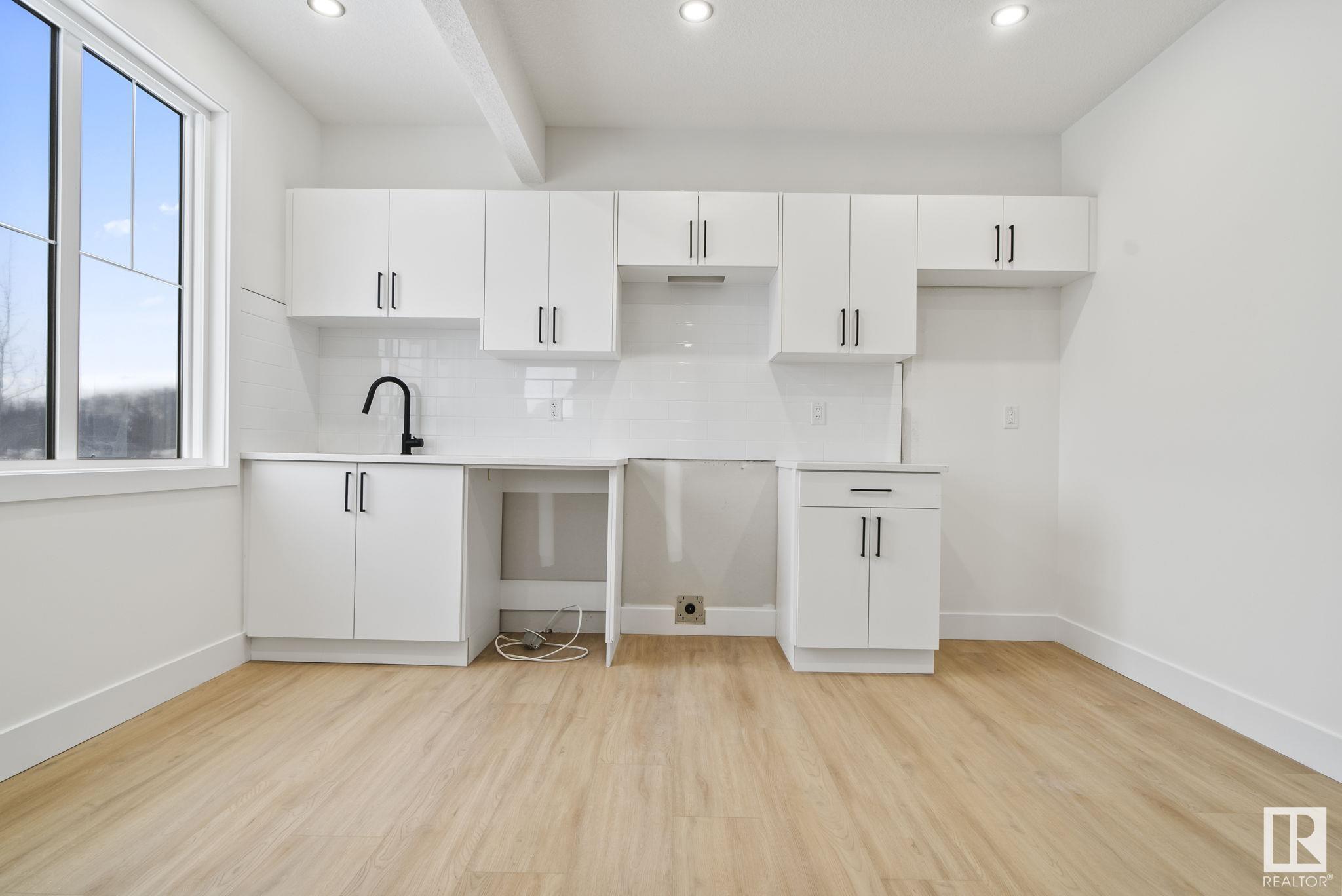      12763 209 ST NW , Edmonton,  ,T5S 0R6 ;  Listing Number: MLS E4418155