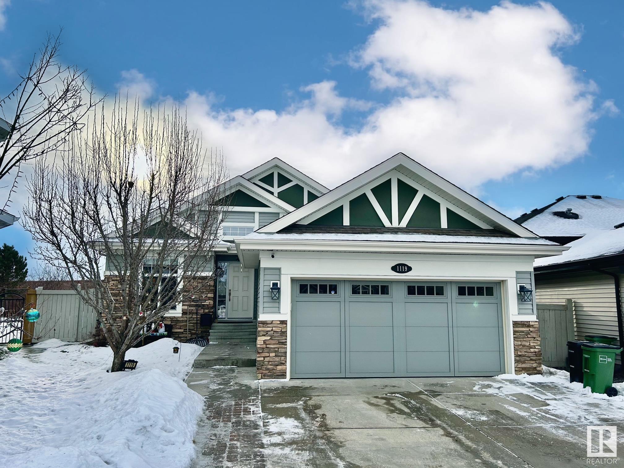      1119 CHAHLEY CO NW , Edmonton,  ,T6M 0K5 ;  Listing Number: MLS E4418157