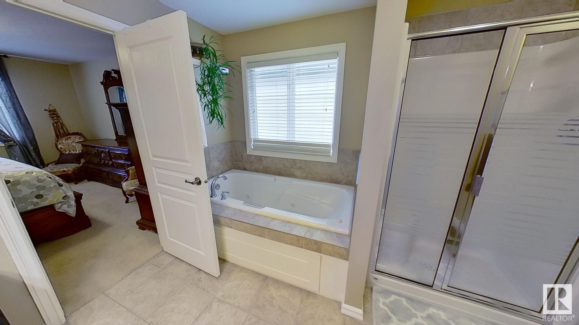      1119 CHAHLEY CO NW , Edmonton,  ,T6M 0K5 ;  Listing Number: MLS E4418157