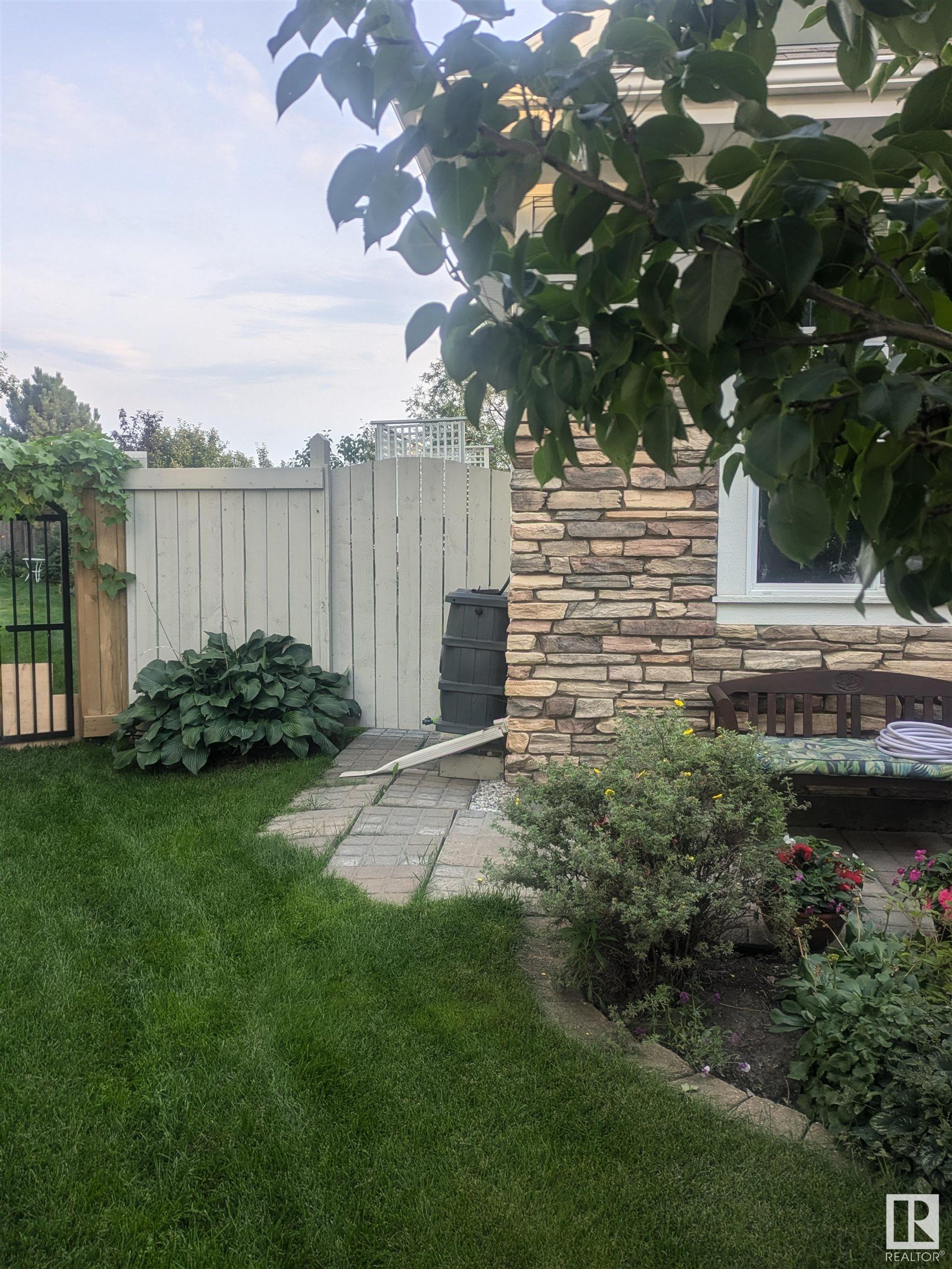      1119 CHAHLEY CO NW , Edmonton,  ,T6M 0K5 ;  Listing Number: MLS E4418157