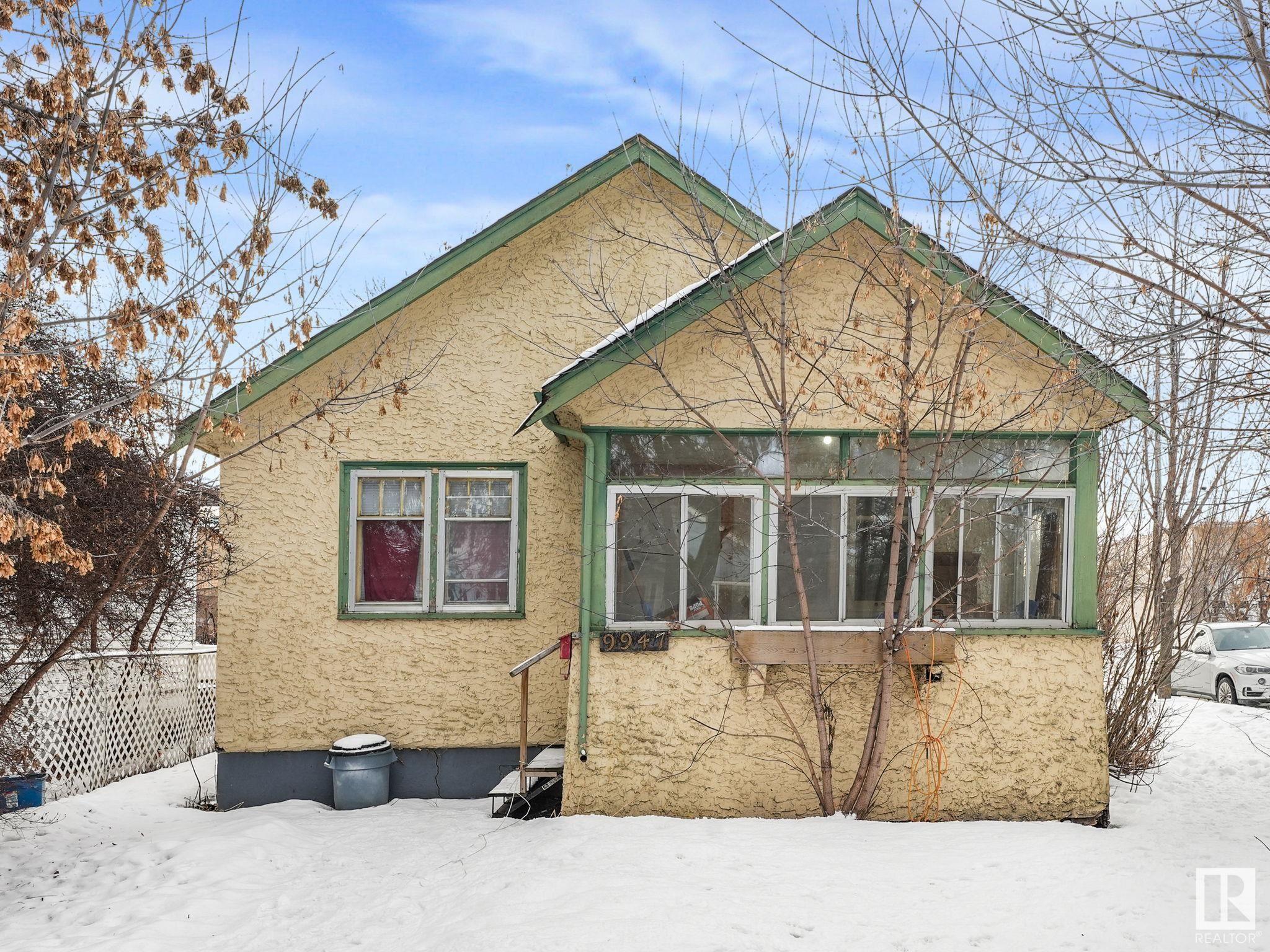      9947 80 AV NW , Edmonton,  ,T6E 1T2 ;  Listing Number: MLS E4418160