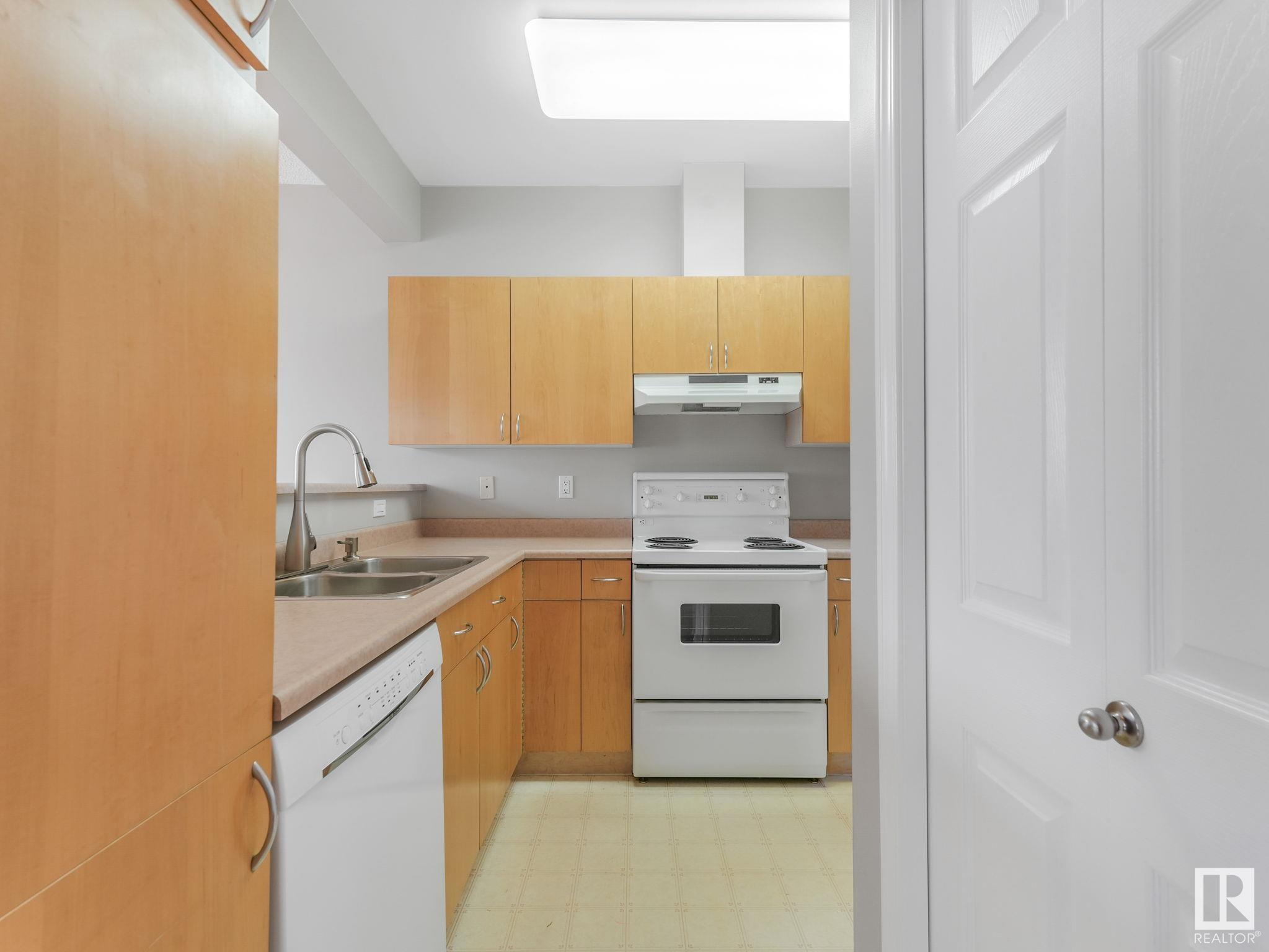      #303 8108 109 ST NW , Edmonton,  ,T6G 2V7 ;  Listing Number: MLS E4418164