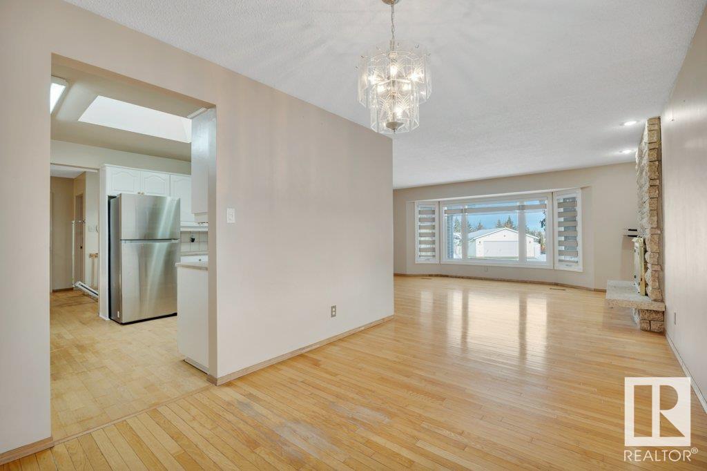      829 LEE RIDGE RD NW , Edmonton,  ,T6K 0P9 ;  Listing Number: MLS E4418170
