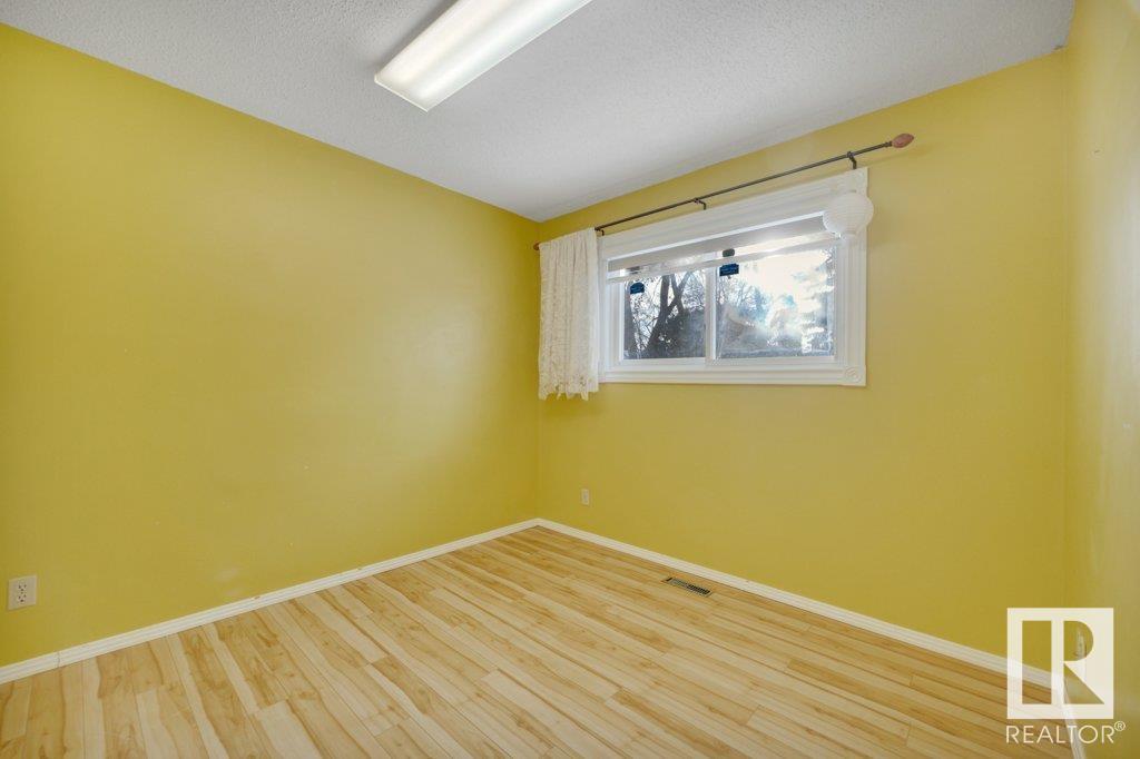      829 LEE RIDGE RD NW , Edmonton,  ,T6K 0P9 ;  Listing Number: MLS E4418170