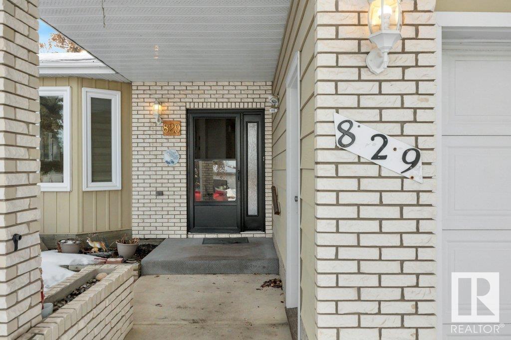      829 LEE RIDGE RD NW , Edmonton,  ,T6K 0P9 ;  Listing Number: MLS E4418170