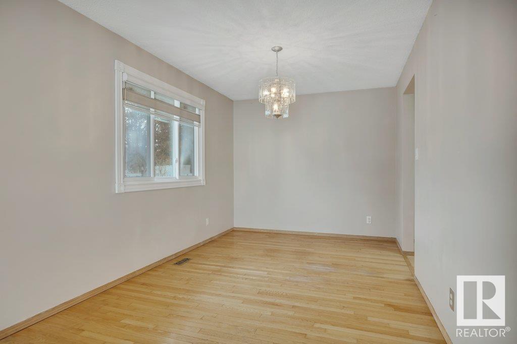      829 LEE RIDGE RD NW , Edmonton,  ,T6K 0P9 ;  Listing Number: MLS E4418170