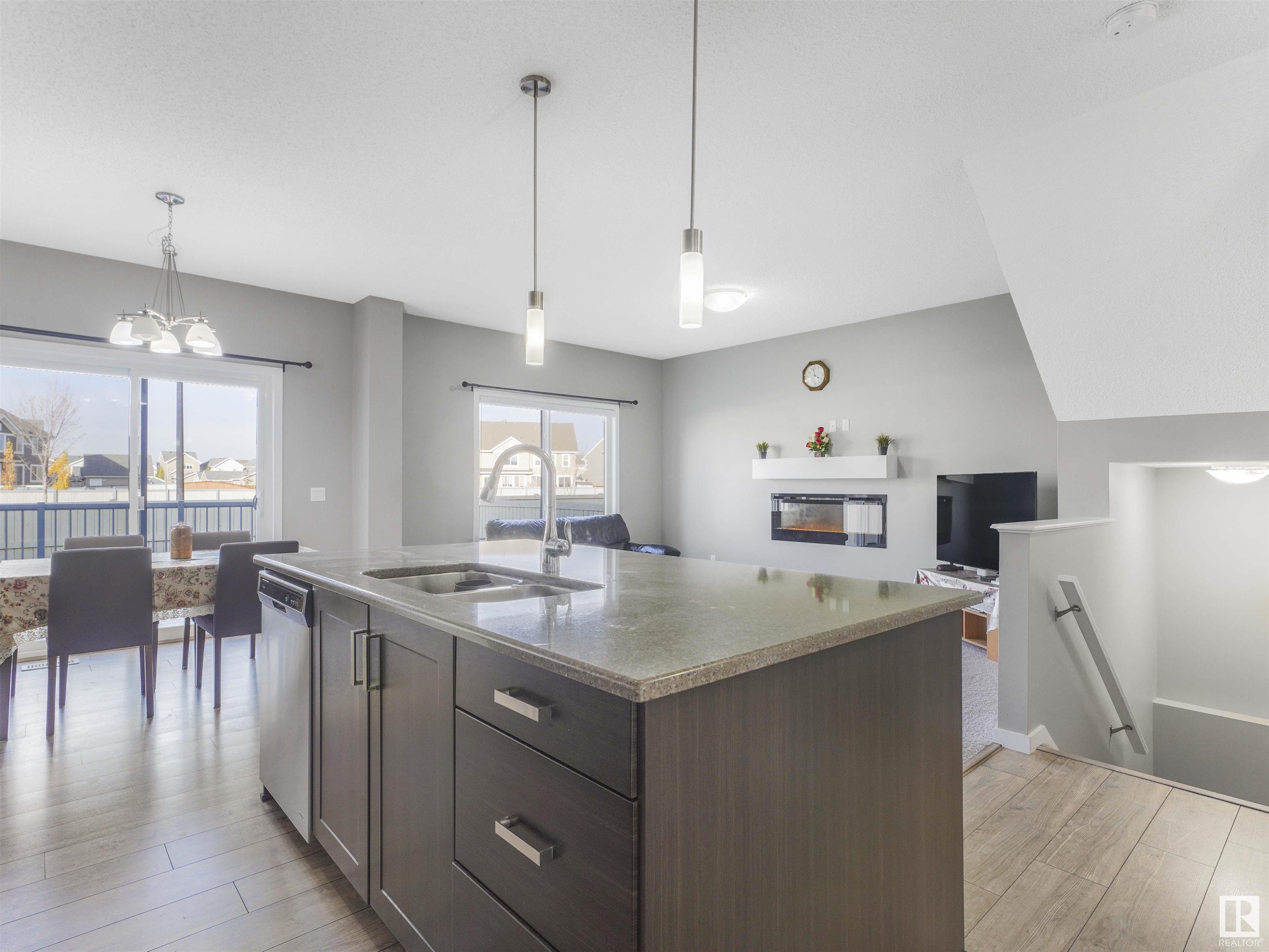      3565 CHERRY LANDING LD SW , Edmonton,  ,T6X 2B5 ;  Listing Number: MLS E4418171
