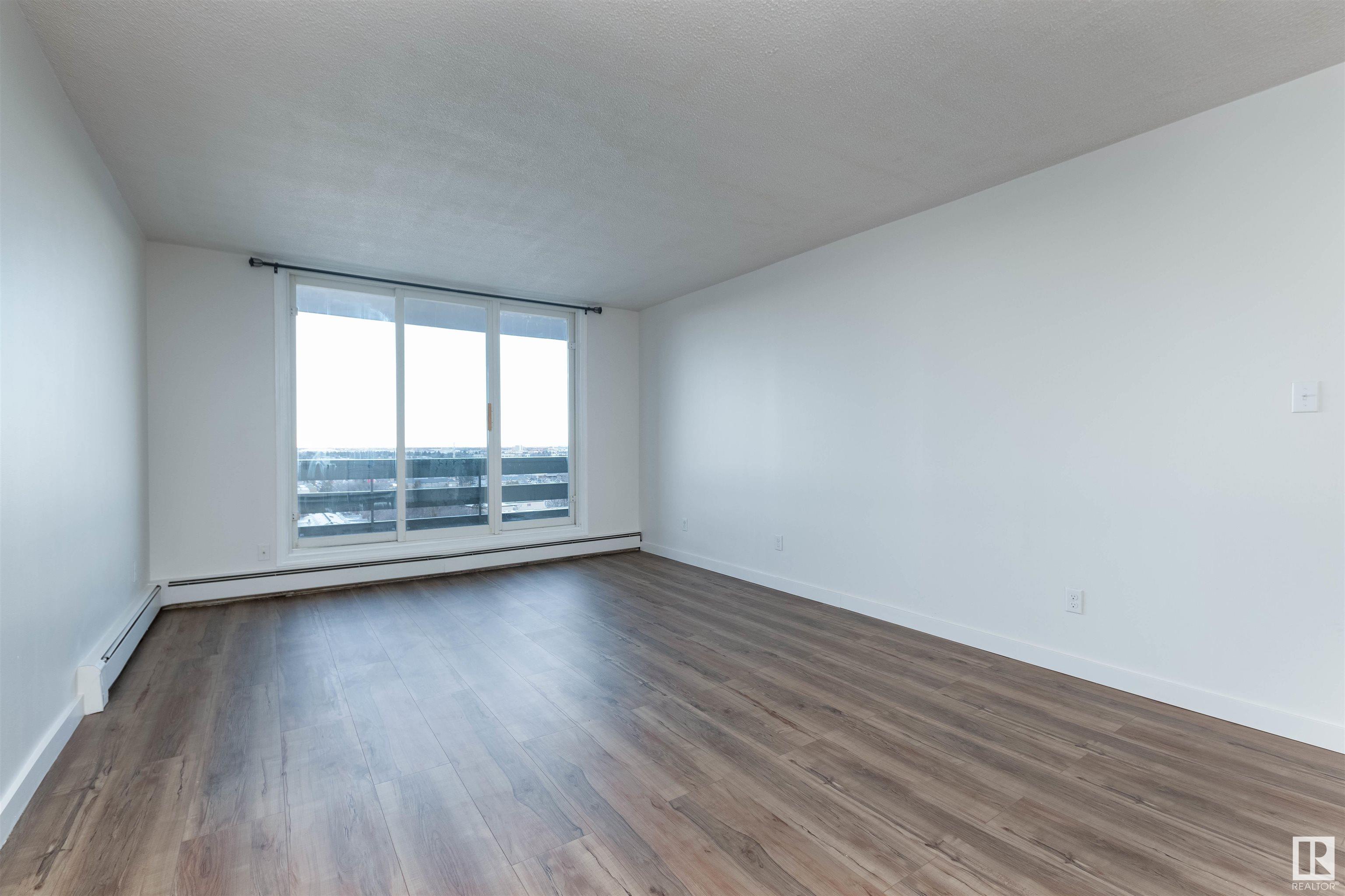      #1204 10160 116 ST NW , Edmonton,  ,T5K 1V9 ;  Listing Number: MLS E4418174
