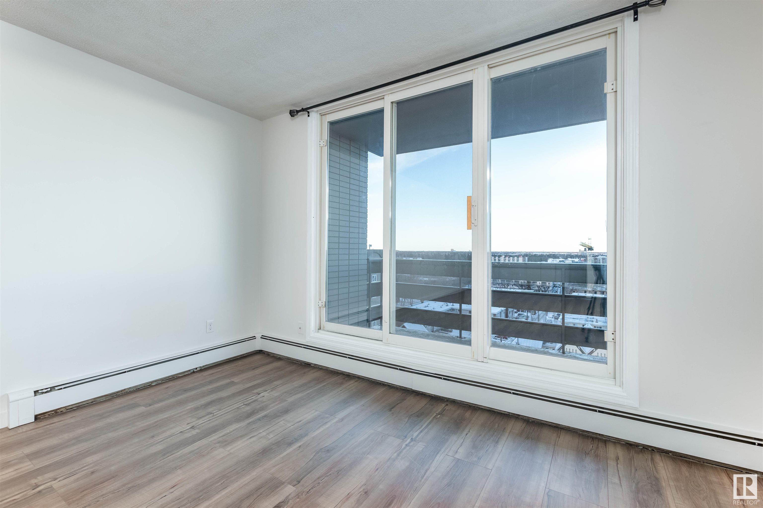      #1204 10160 116 ST NW , Edmonton,  ,T5K 1V9 ;  Listing Number: MLS E4418174