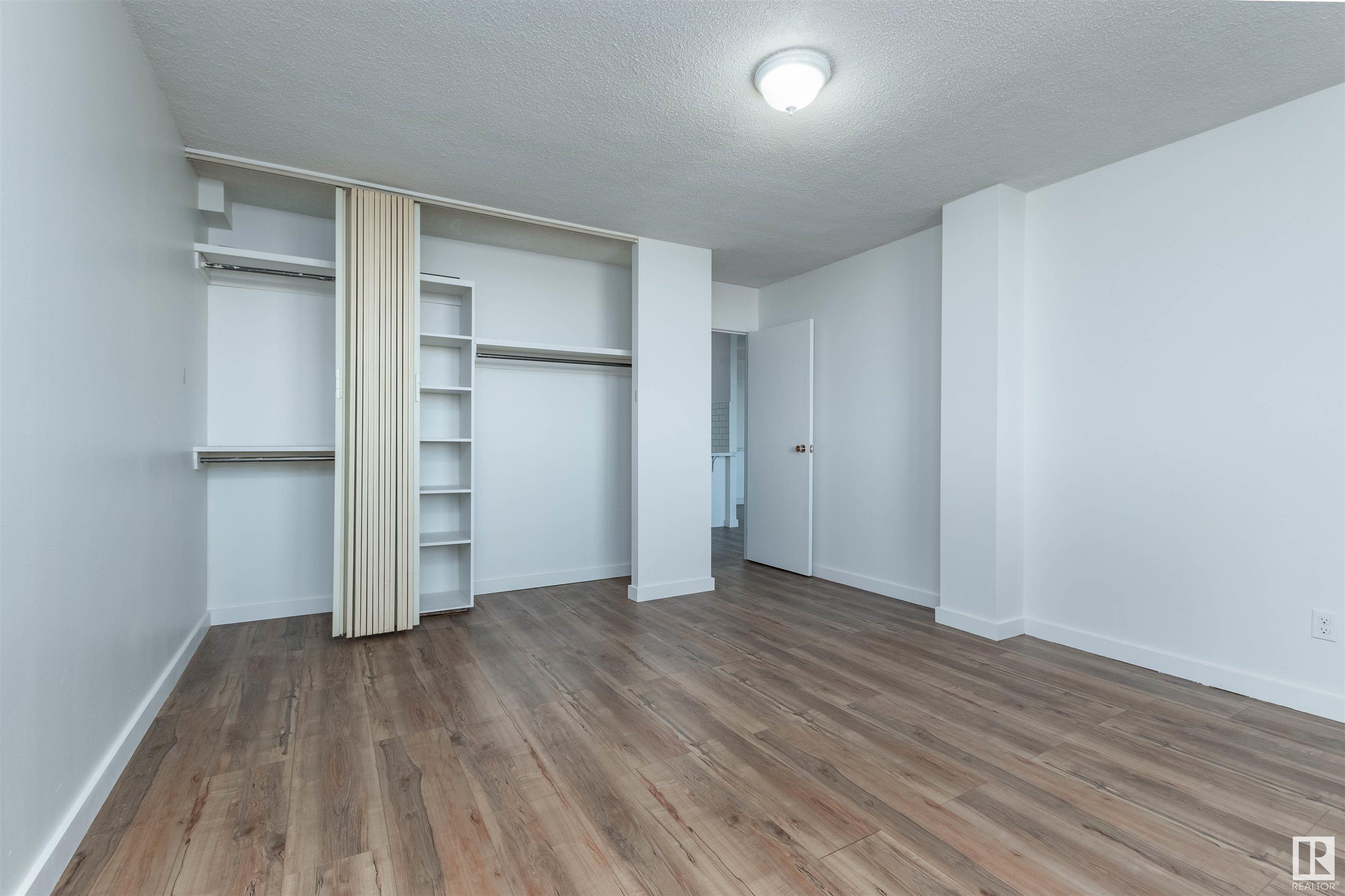      #1204 10160 116 ST NW , Edmonton,  ,T5K 1V9 ;  Listing Number: MLS E4418174