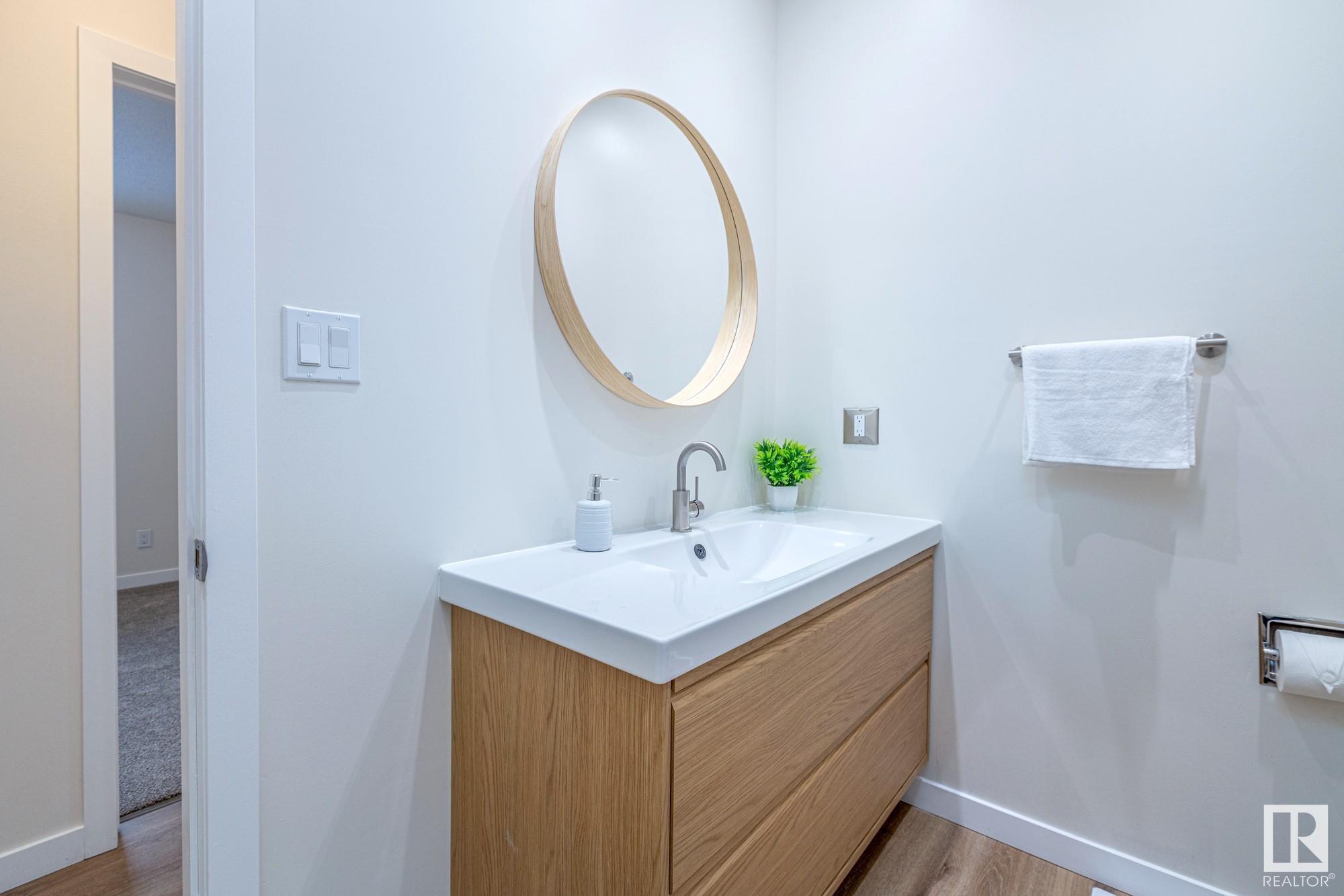     11860 58 ST NW , Edmonton,  ,T5W 3W7 ;  Listing Number: MLS E4418181