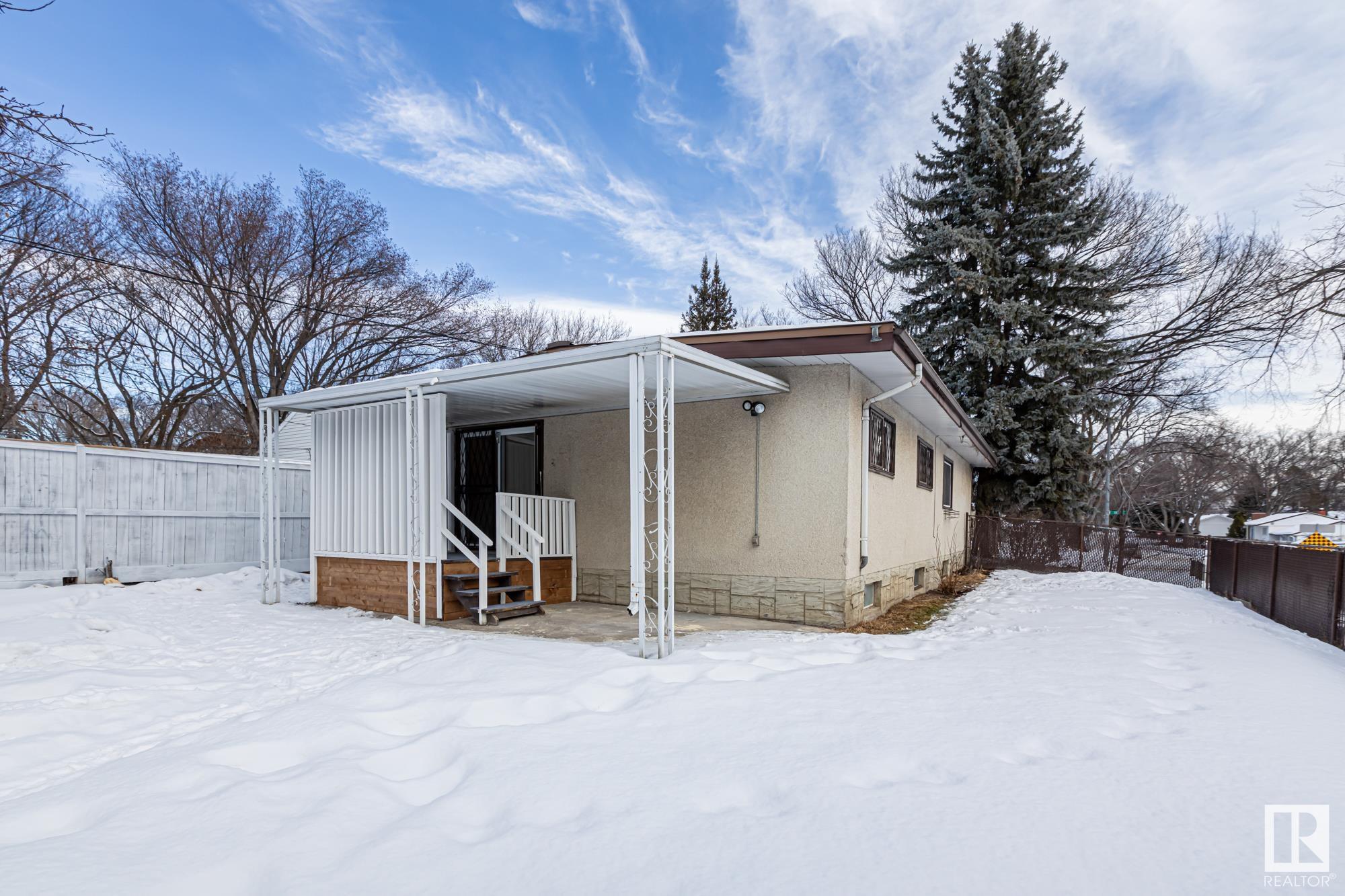      11860 58 ST NW , Edmonton,  ,T5W 3W7 ;  Listing Number: MLS E4418181