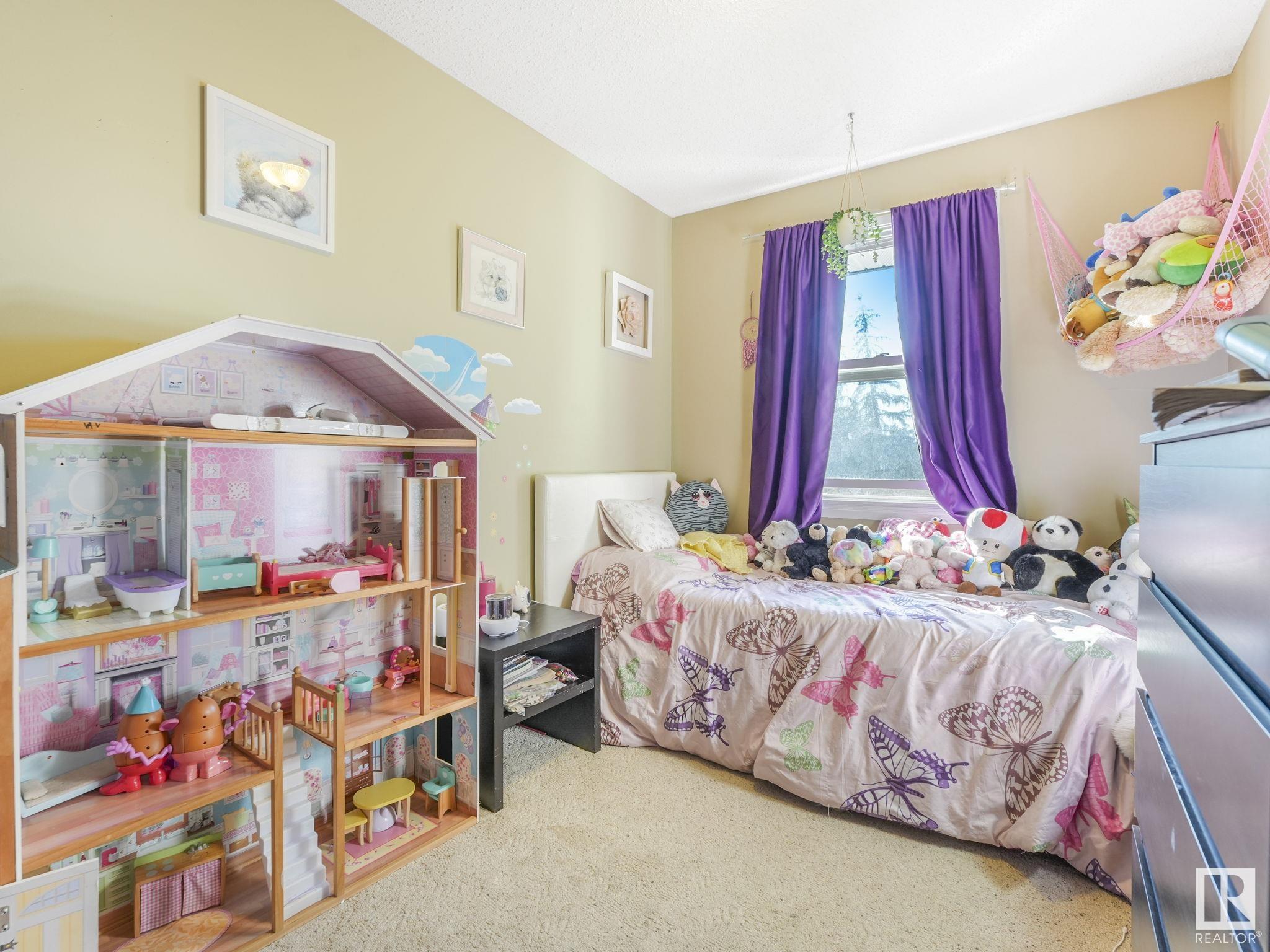     6 WILLOWDALE PL NW , Edmonton,  ,T5T 1Z4 ;  Listing Number: MLS E4418184