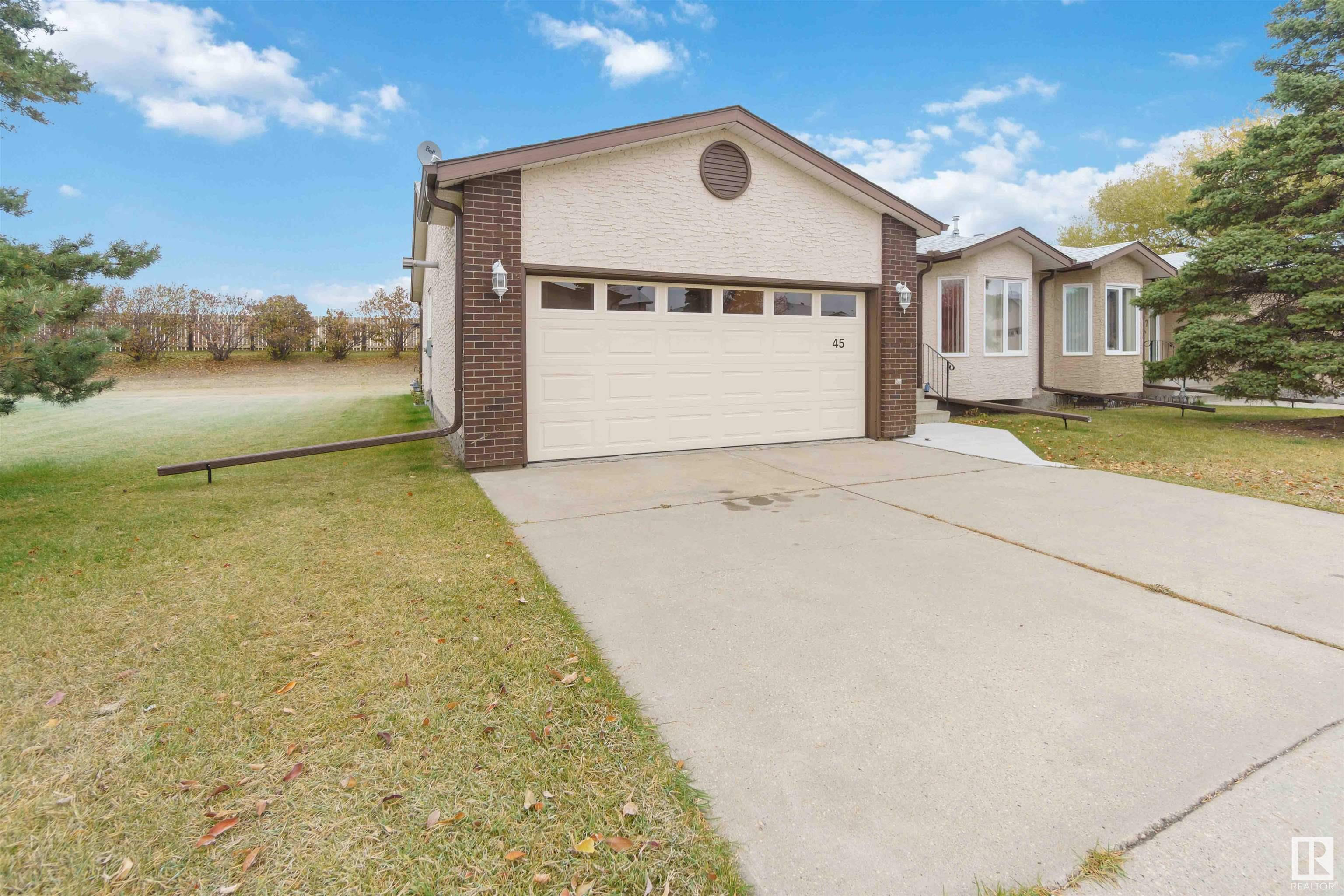      45 SUNRISE VG , Stony Plain,  ,T7Z 1L2 ;  Listing Number: MLS E4418185