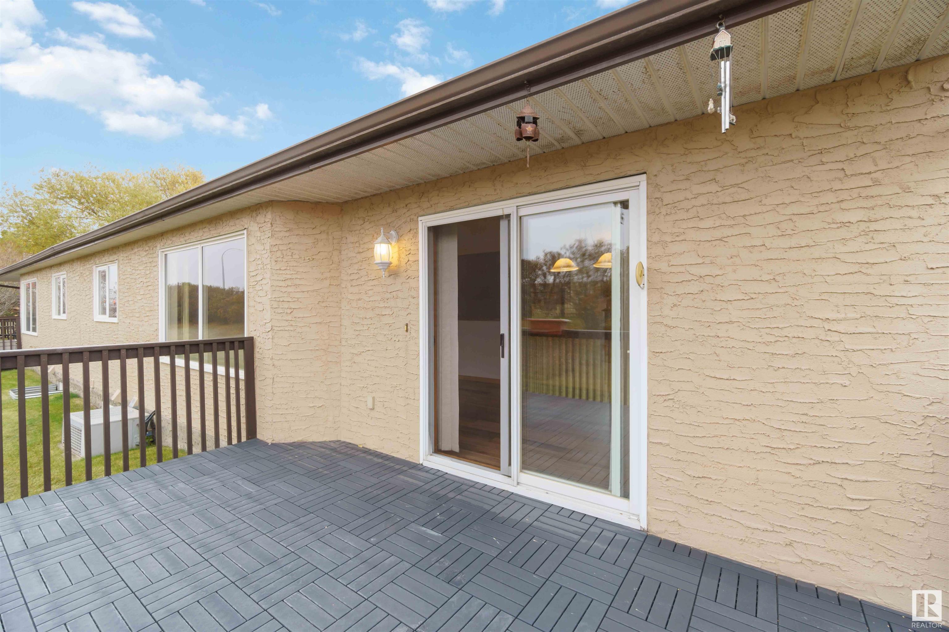      45 SUNRISE VG , Stony Plain,  ,T7Z 1L2 ;  Listing Number: MLS E4418185