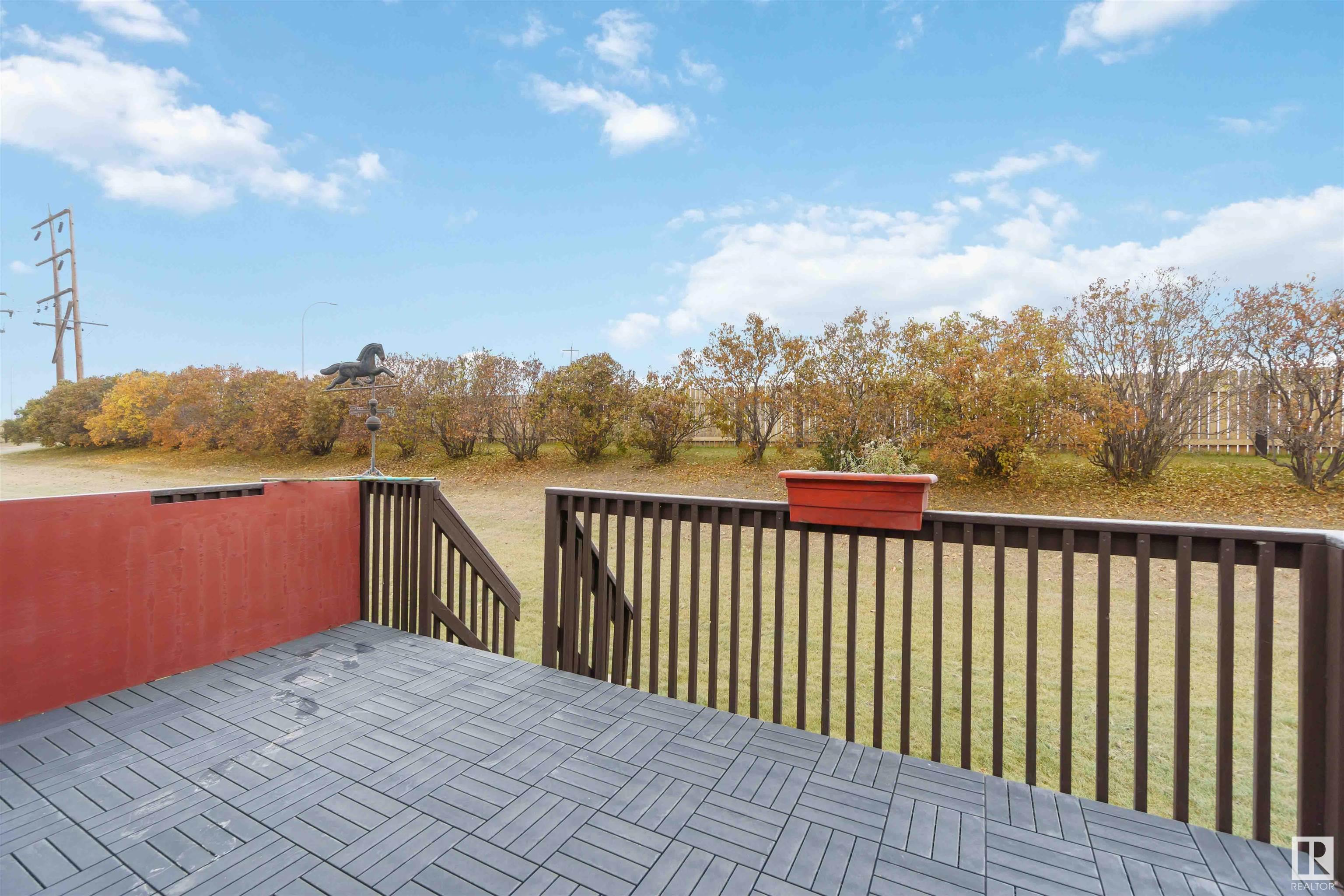      45 SUNRISE VG , Stony Plain,  ,T7Z 1L2 ;  Listing Number: MLS E4418185