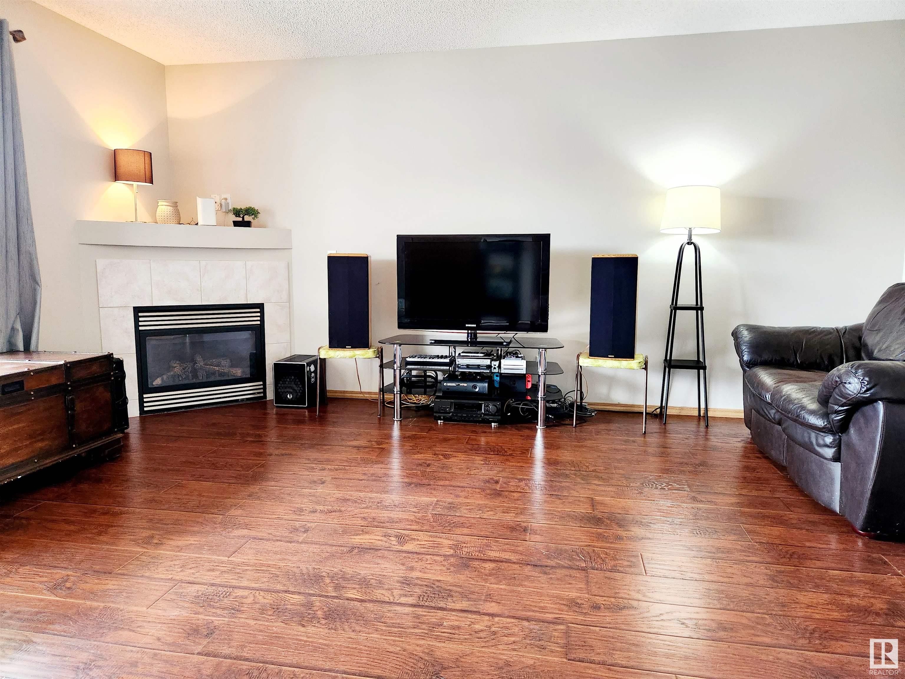      #71 10909 106 ST NW , Edmonton,  ,T5H 4M7 ;  Listing Number: MLS E4418199