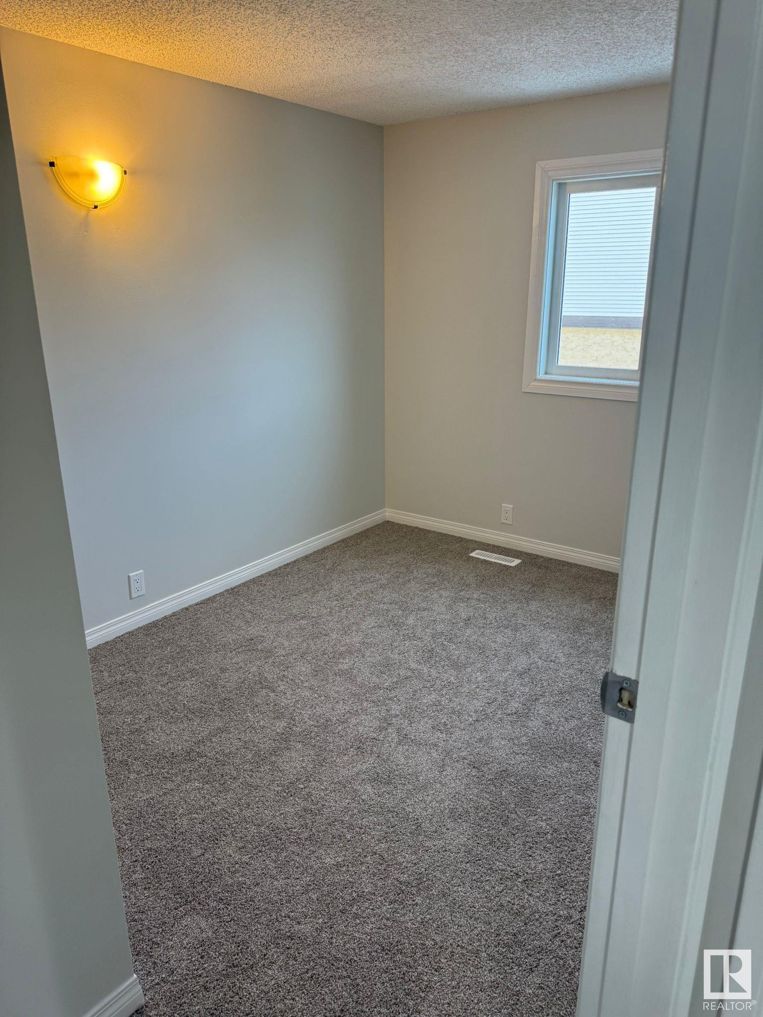      #50 14511 52 ST NW , Edmonton,  ,T5A 4M6 ;  Listing Number: MLS E4418206