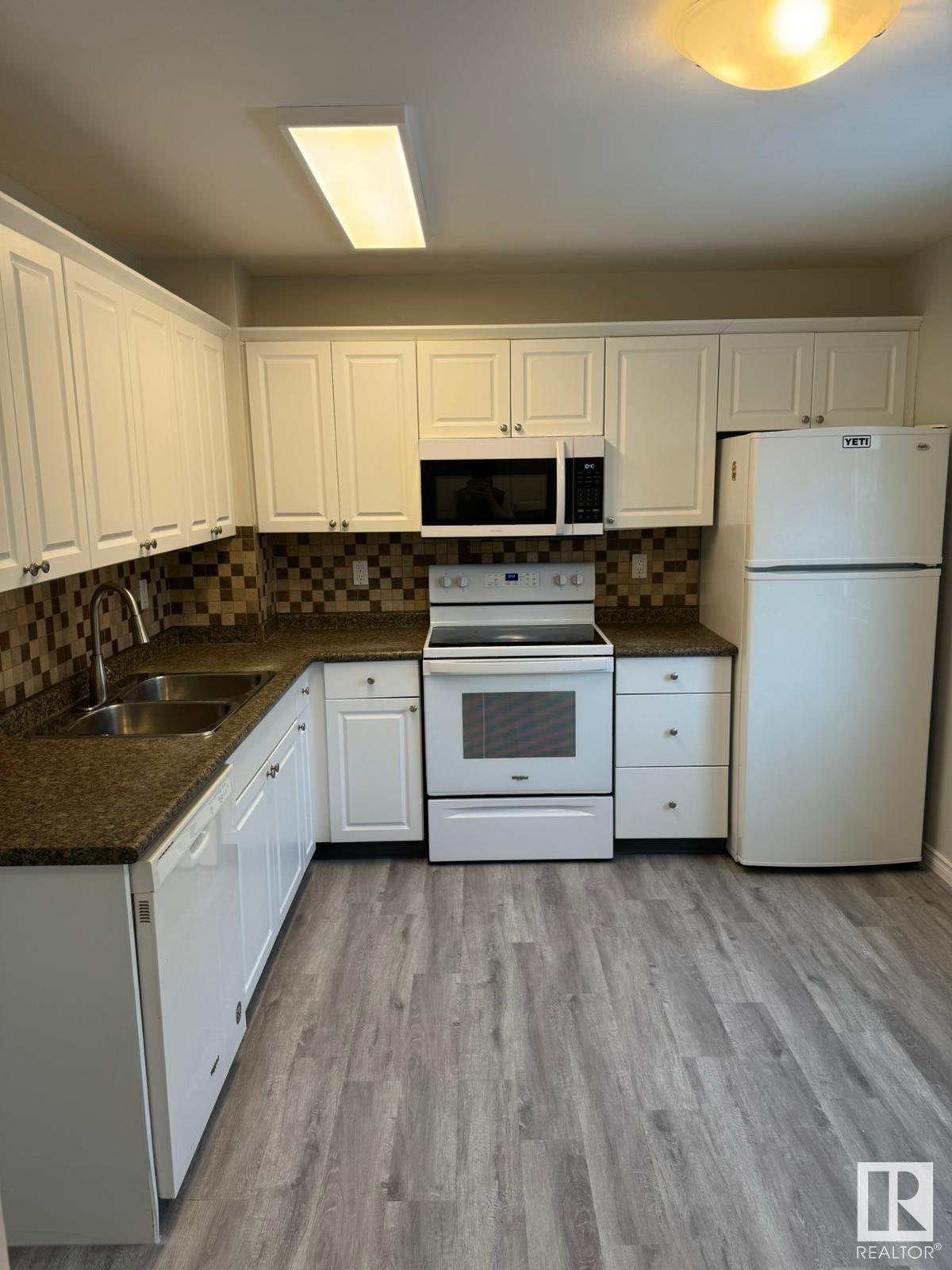      #50 14511 52 ST NW , Edmonton,  ,T5A 4M6 ;  Listing Number: MLS E4418206