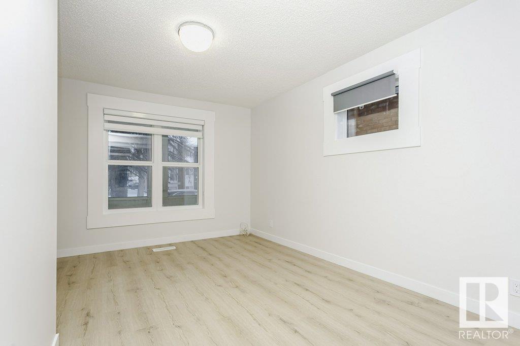      9937 88 AV NW , Edmonton,  ,T6E 2R4 ;  Listing Number: MLS E4418208