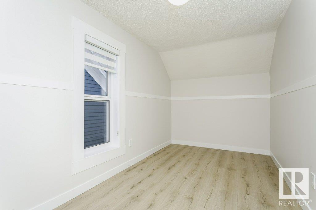      9937 88 AV NW , Edmonton,  ,T6E 2R4 ;  Listing Number: MLS E4418208