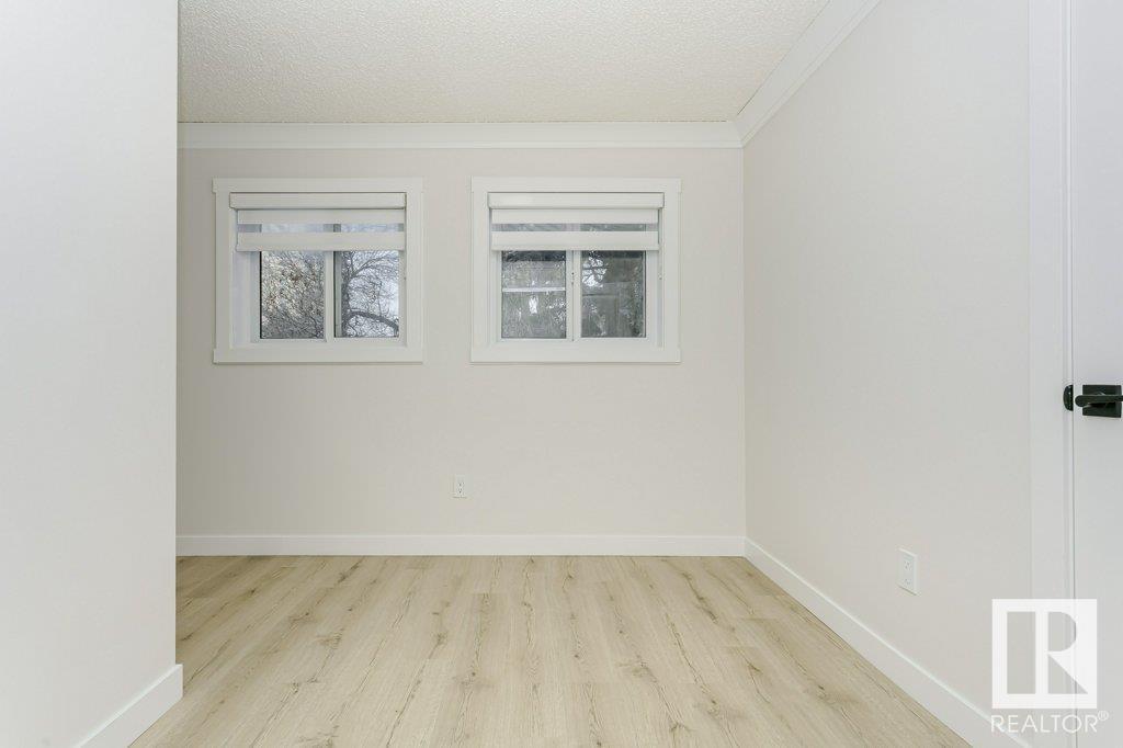      9937 88 AV NW , Edmonton,  ,T6E 2R4 ;  Listing Number: MLS E4418208