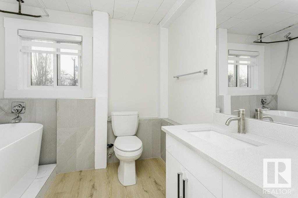      9937 88 AV NW , Edmonton,  ,T6E 2R4 ;  Listing Number: MLS E4418208