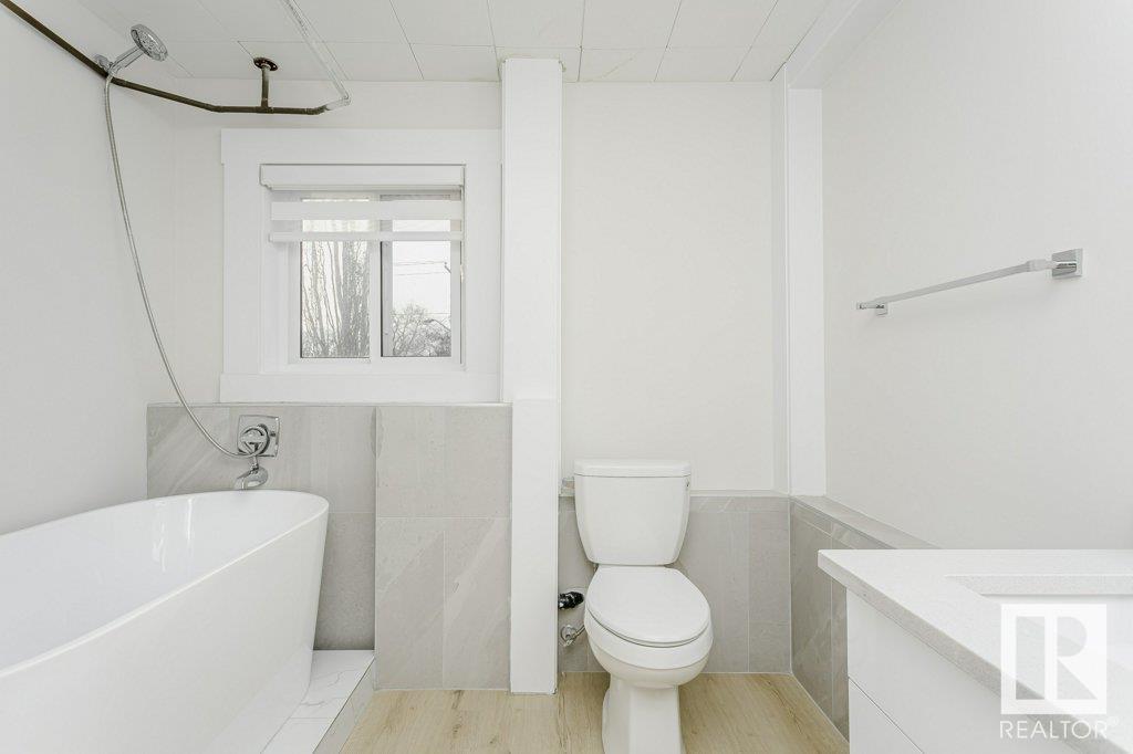      9937 88 AV NW , Edmonton,  ,T6E 2R4 ;  Listing Number: MLS E4418208