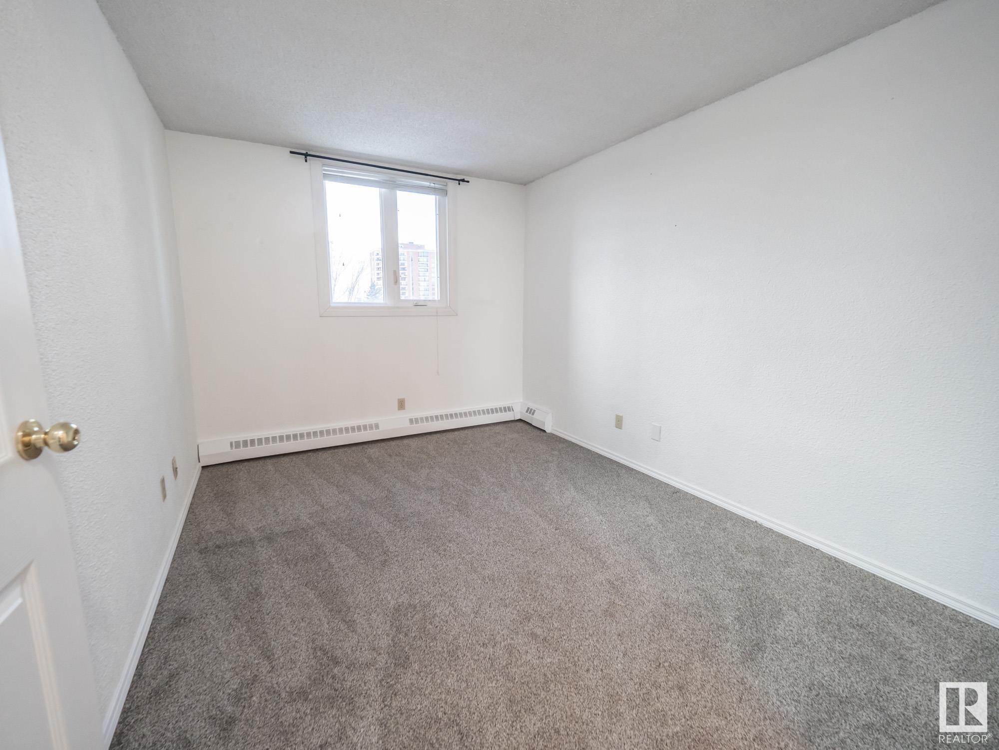      #605 9916 113 ST NW , Edmonton,  ,T5K 2N3 ;  Listing Number: MLS E4418218