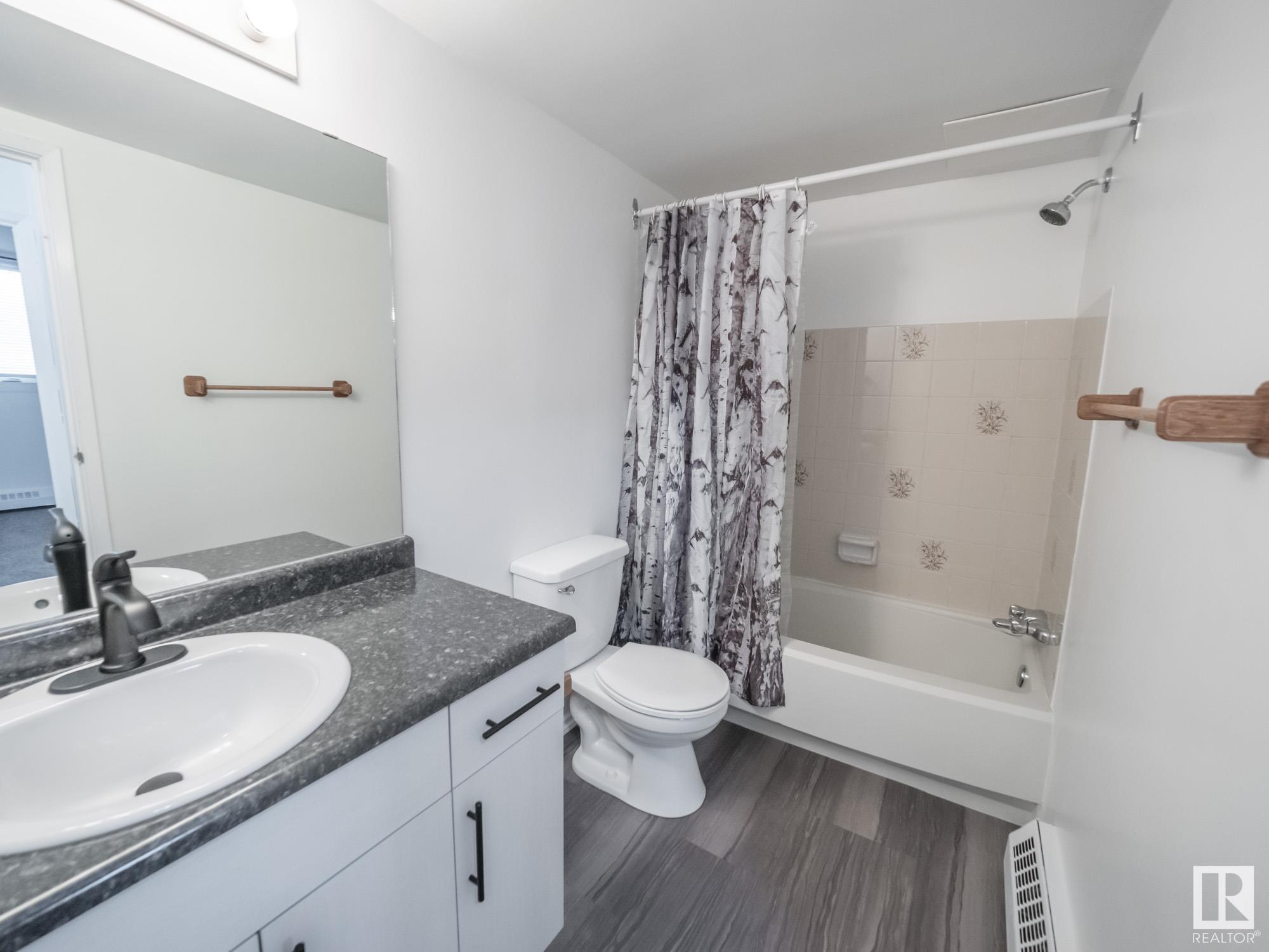      #605 9916 113 ST NW , Edmonton,  ,T5K 2N3 ;  Listing Number: MLS E4418218