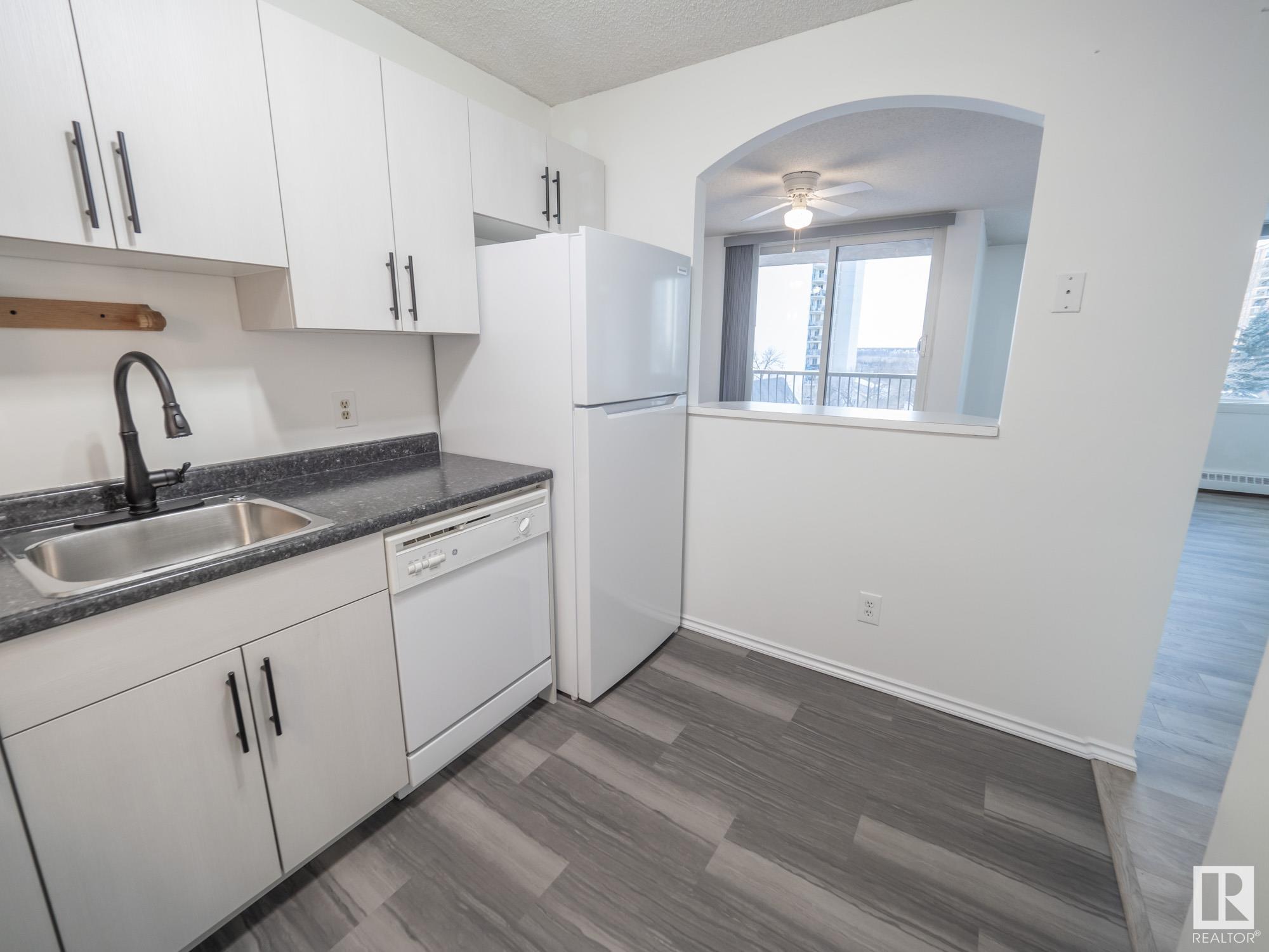      #605 9916 113 ST NW , Edmonton,  ,T5K 2N3 ;  Listing Number: MLS E4418218
