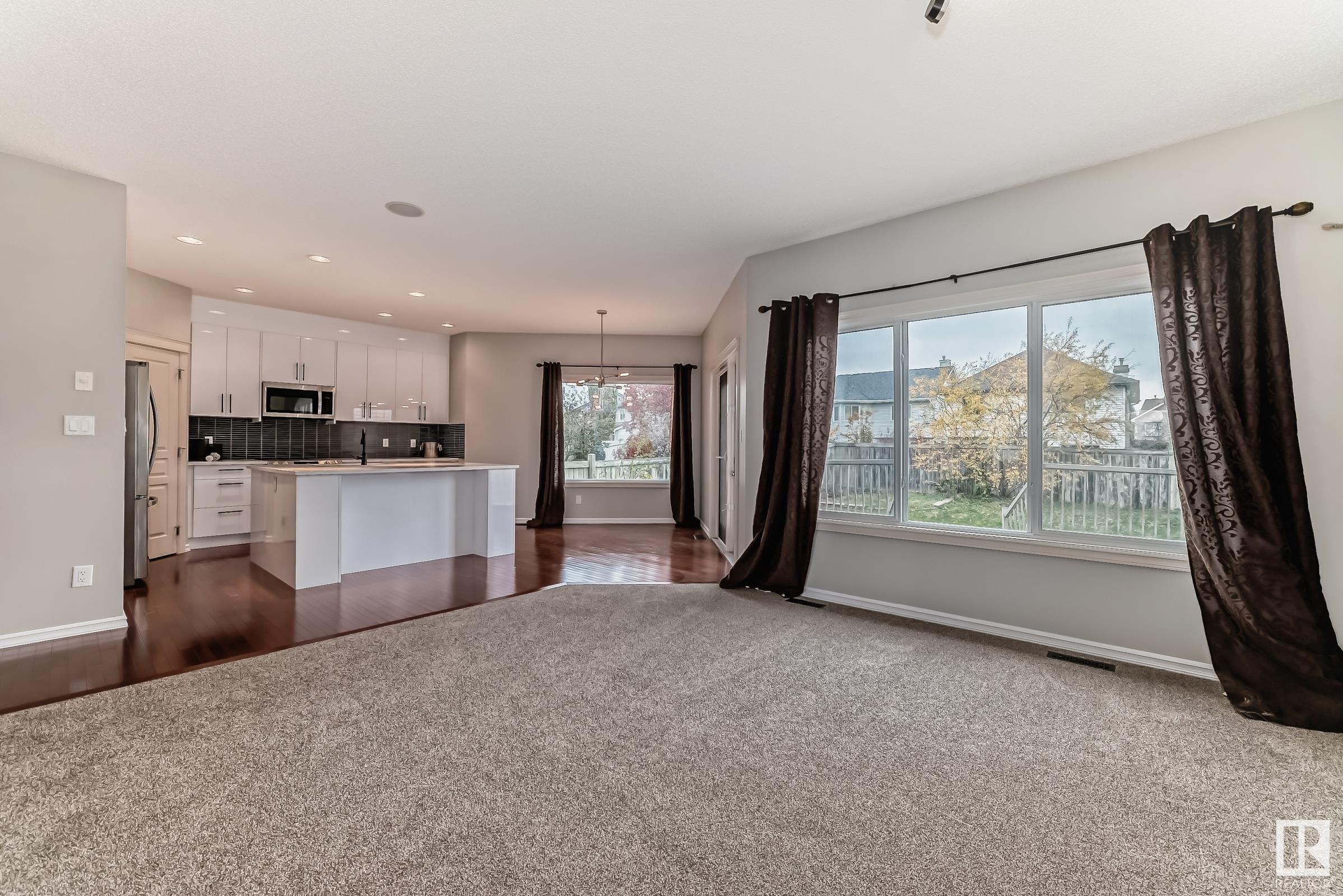      203 CALDWELL WY NW , Edmonton,  ,T6M 2X2 ;  Listing Number: MLS E4418221