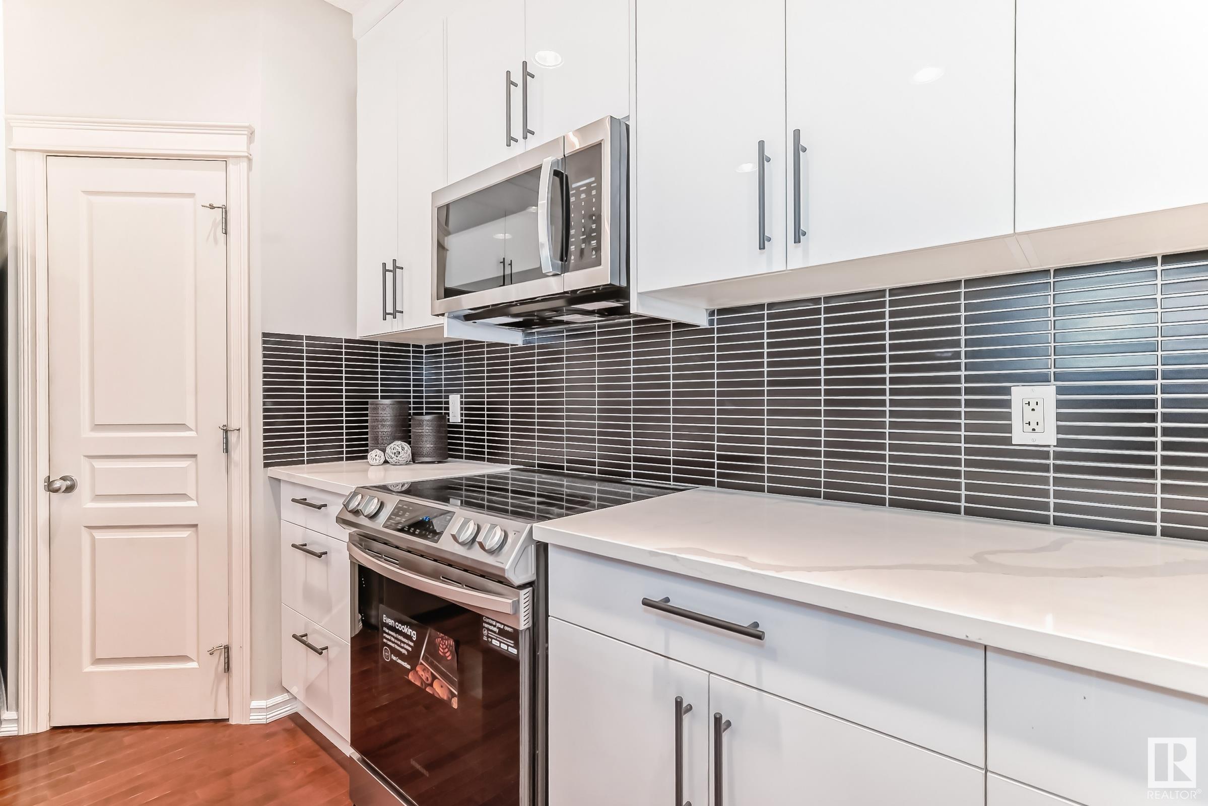      203 CALDWELL WY NW , Edmonton,  ,T6M 2X2 ;  Listing Number: MLS E4418221