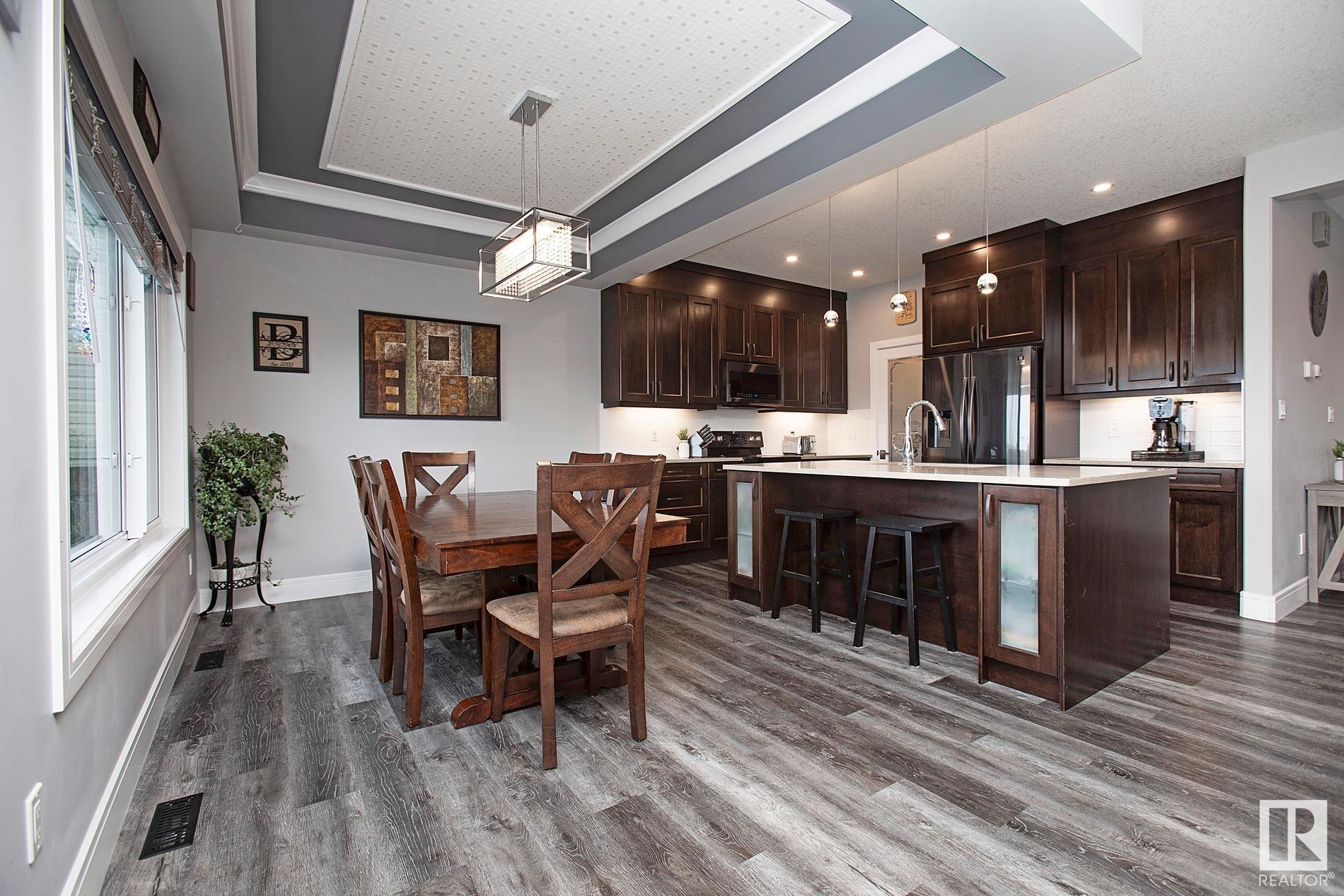     638 MEADOWVIEW DR , Fort Saskatchewan,  ,T8L 0N9 ;  Listing Number: MLS E4418224