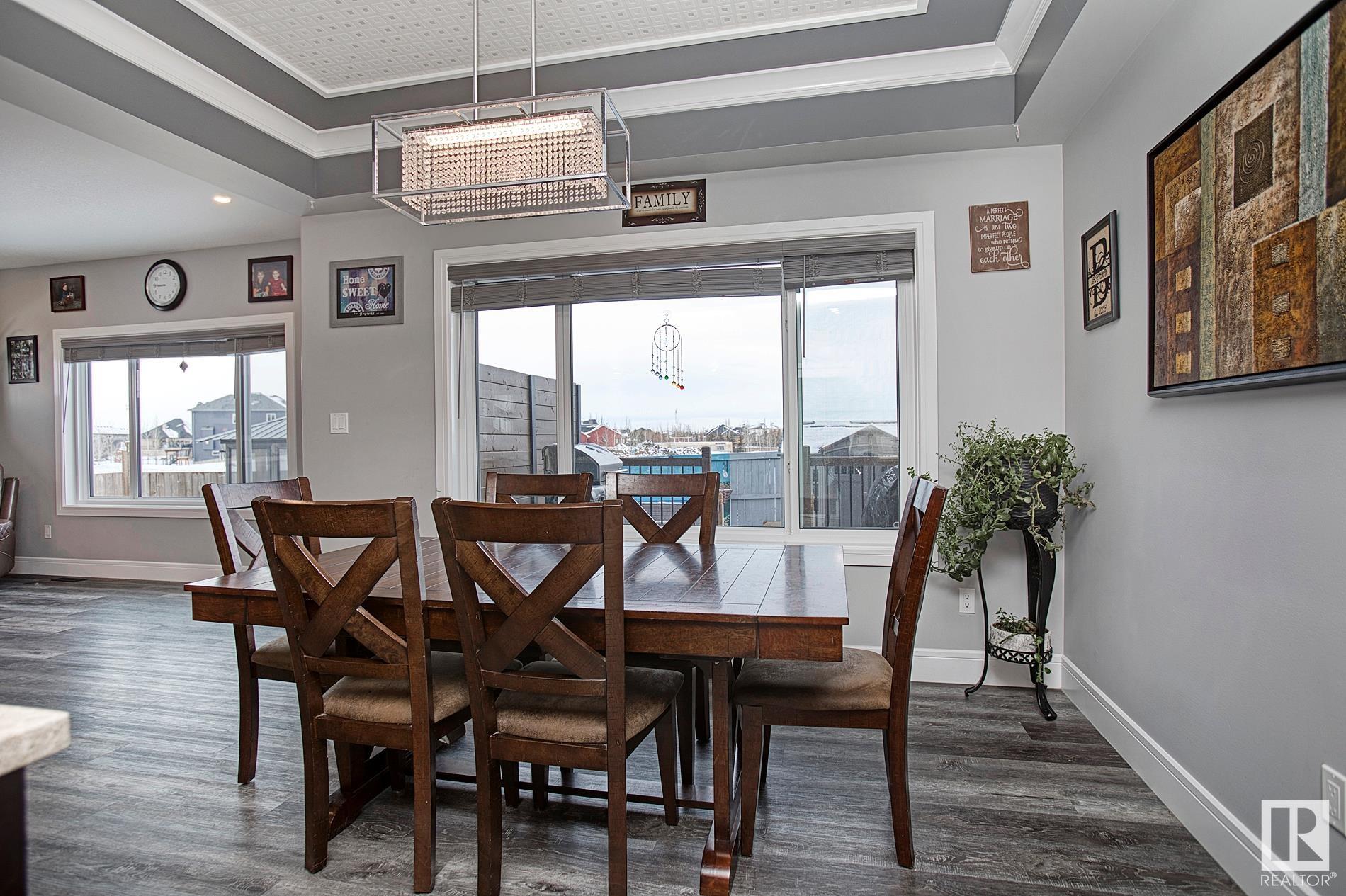      638 MEADOWVIEW DR , Fort Saskatchewan,  ,T8L 0N9 ;  Listing Number: MLS E4418224