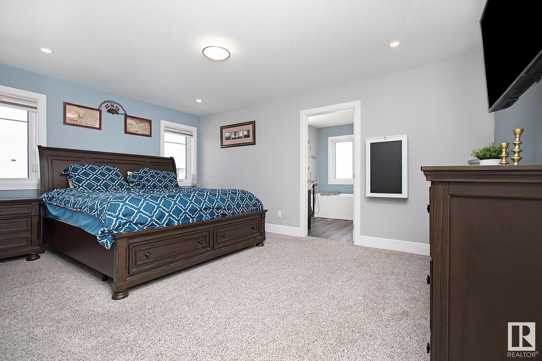      638 MEADOWVIEW DR , Fort Saskatchewan,  ,T8L 0N9 ;  Listing Number: MLS E4418224