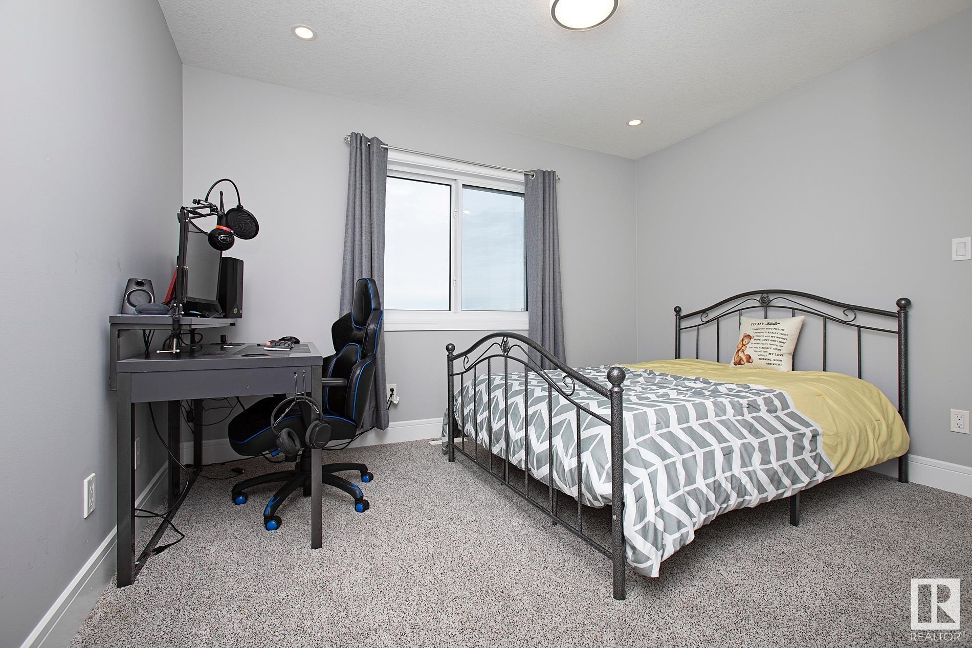      638 MEADOWVIEW DR , Fort Saskatchewan,  ,T8L 0N9 ;  Listing Number: MLS E4418224