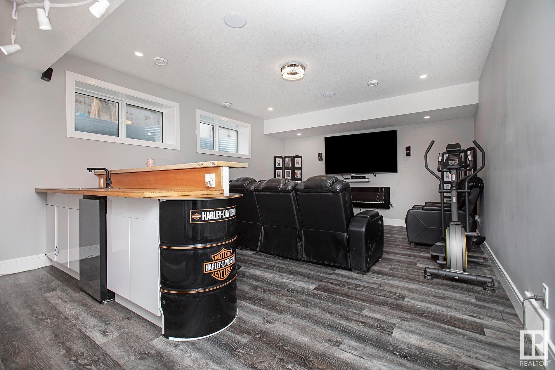      638 MEADOWVIEW DR , Fort Saskatchewan,  ,T8L 0N9 ;  Listing Number: MLS E4418224
