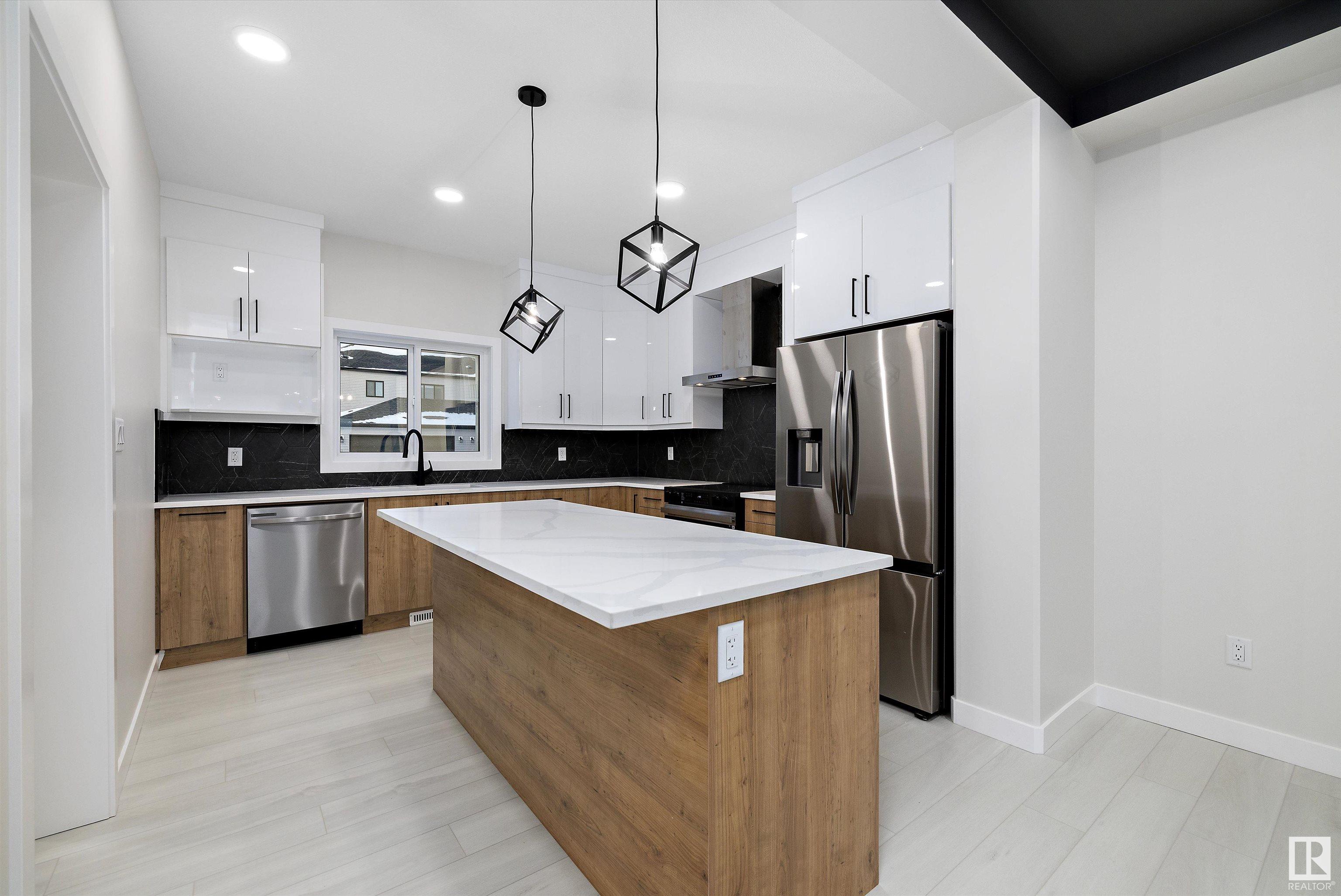     44 CHAMBERY CR , St. Albert,  ,T8T 2C5 ;  Listing Number: MLS E4418229