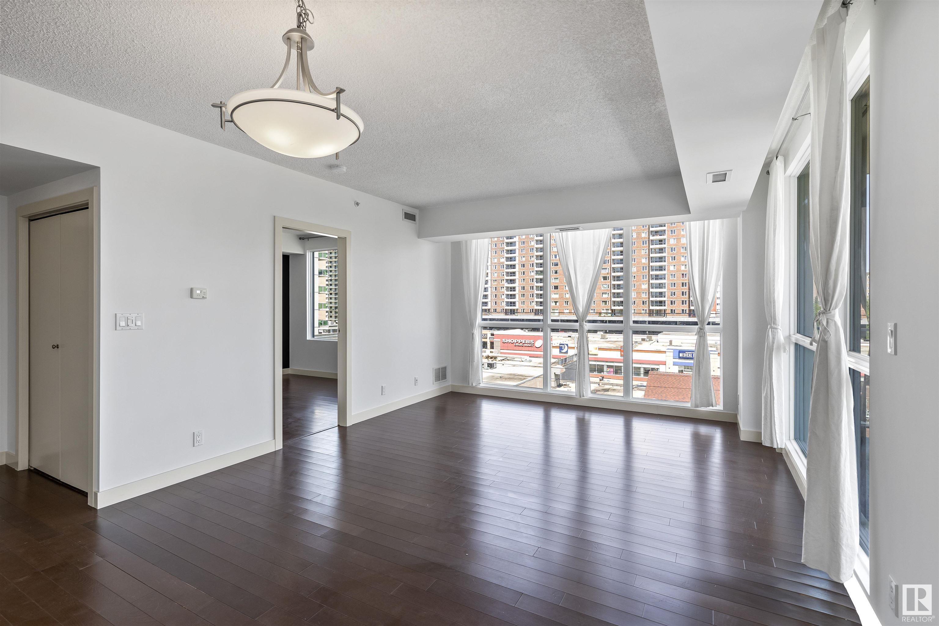      #504 10046 117 ST NW , Edmonton,  ,T5K 1X2 ;  Listing Number: MLS E4418235