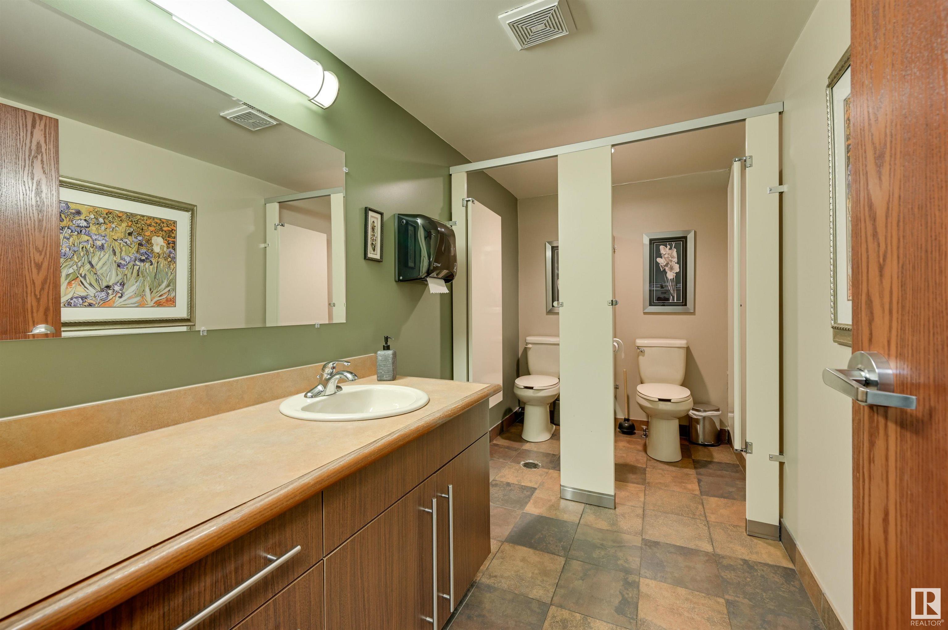      10314/10316 124 ST NW , Edmonton,  ,T5N 1R2 ;  Listing Number: MLS E4418237