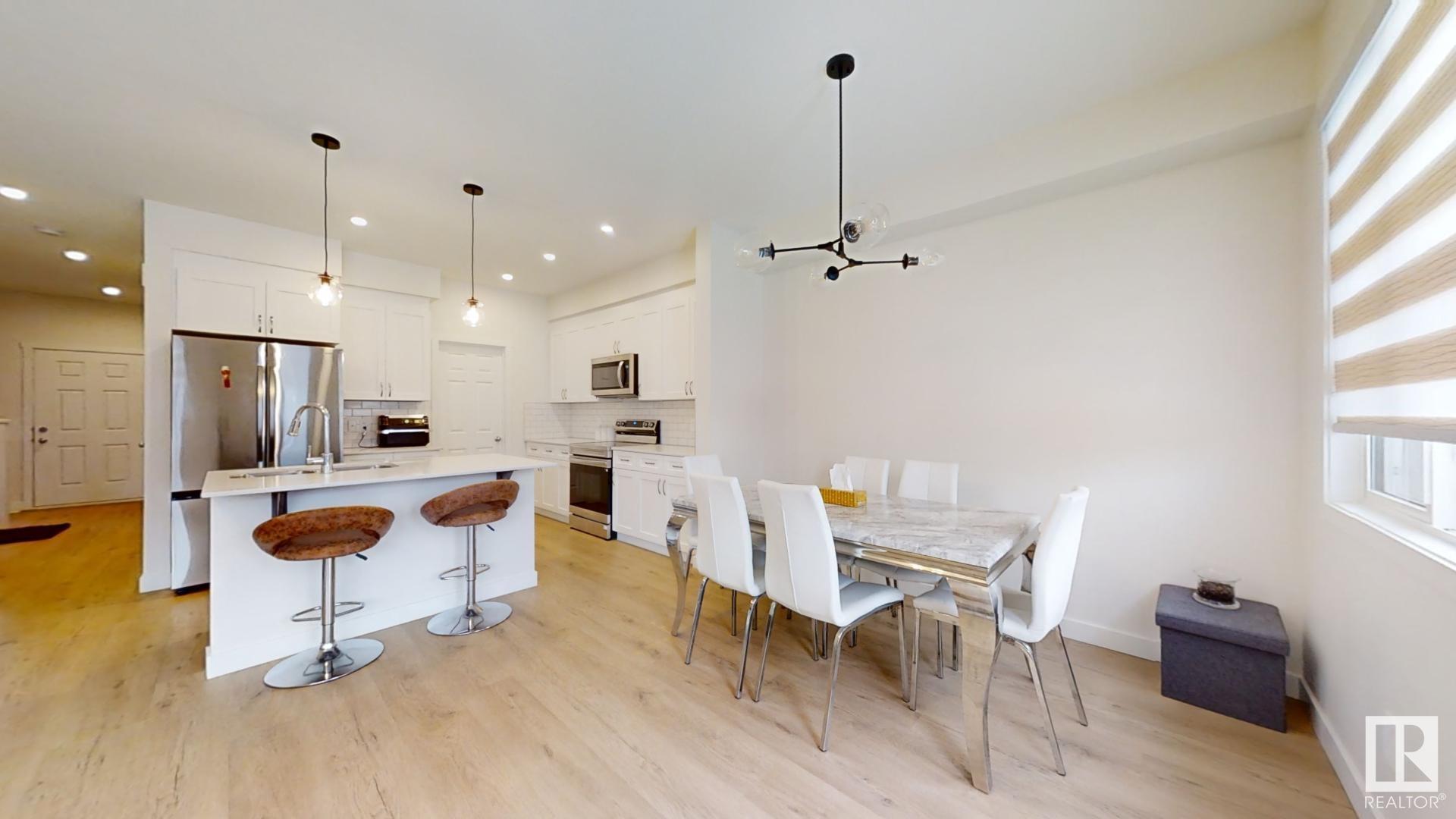      2043 13 AV NW , Edmonton,  ,T6T 2R8 ;  Listing Number: MLS E4418242