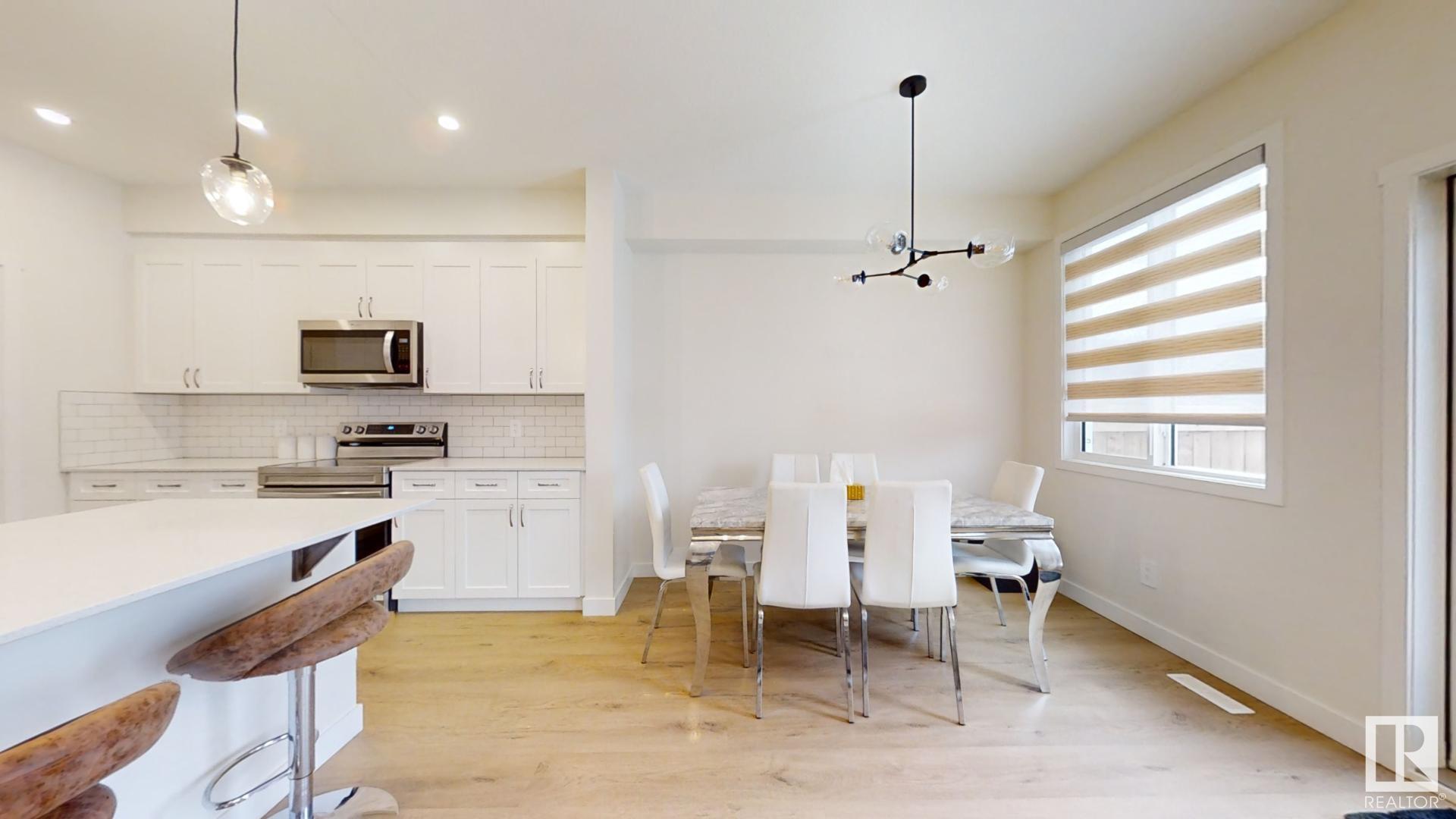      2043 13 AV NW , Edmonton,  ,T6T 2R8 ;  Listing Number: MLS E4418242