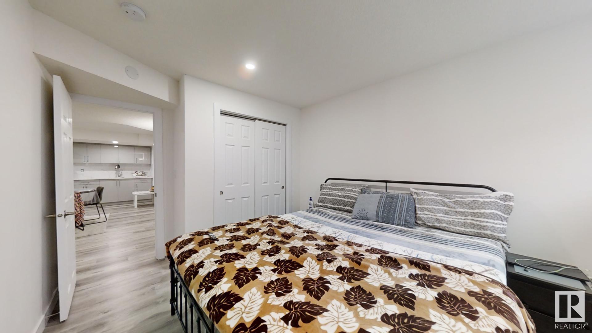      2043 13 AV NW , Edmonton,  ,T6T 2R8 ;  Listing Number: MLS E4418242