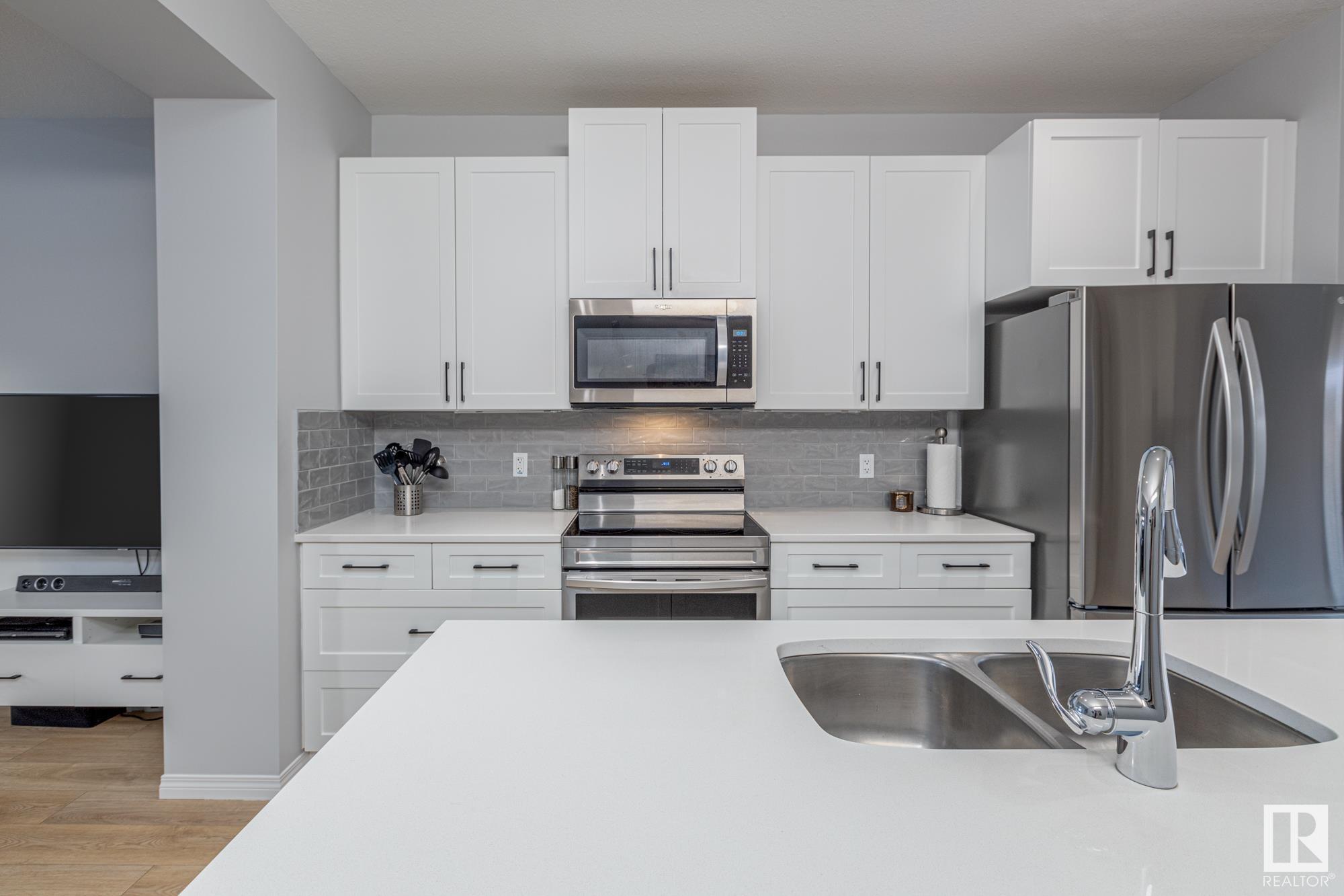      4036 113 AV NW , Edmonton,  ,T5W 0R3 ;  Listing Number: MLS E4418251