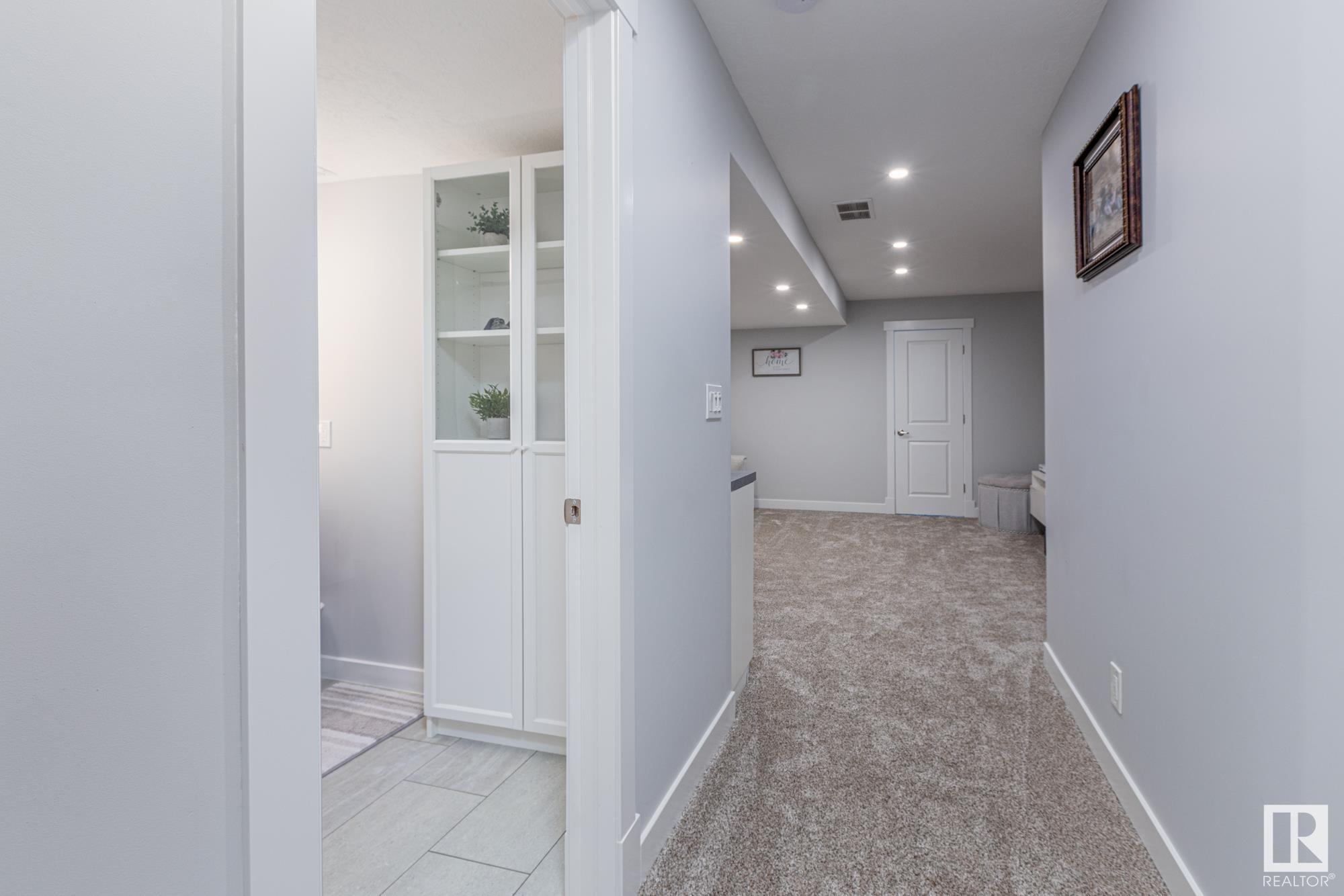      4036 113 AV NW , Edmonton,  ,T5W 0R3 ;  Listing Number: MLS E4418251