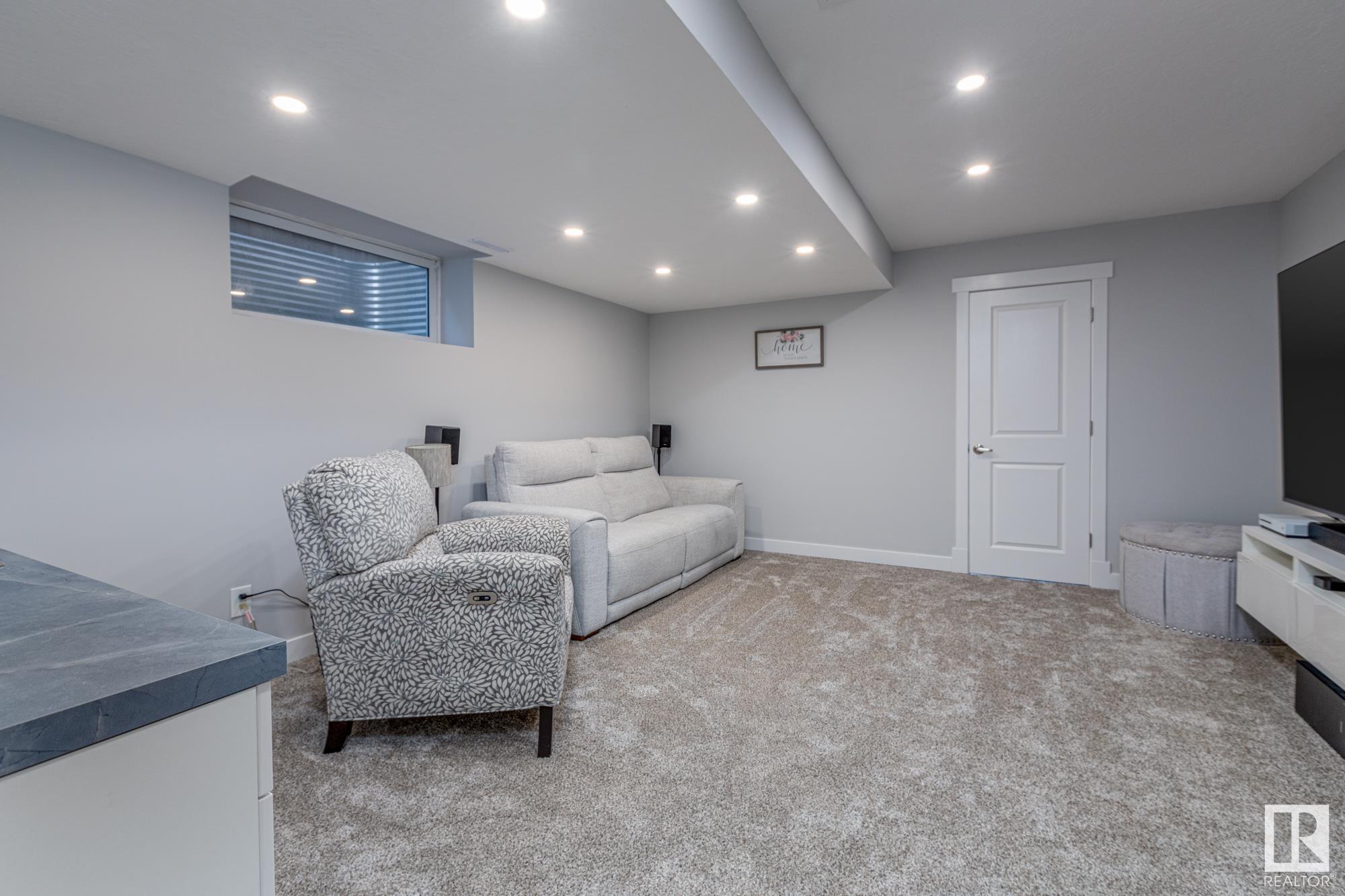      4036 113 AV NW , Edmonton,  ,T5W 0R3 ;  Listing Number: MLS E4418251